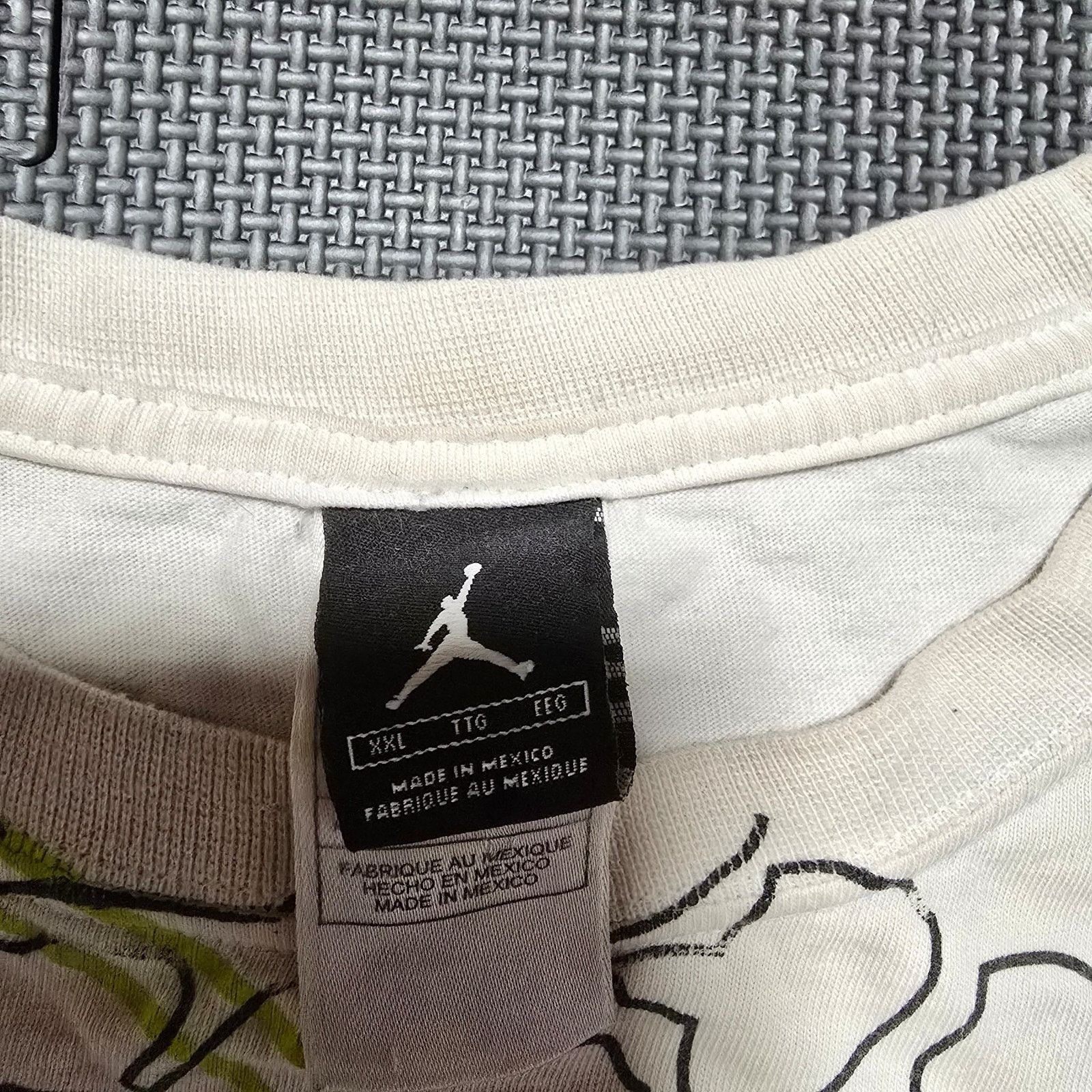Nike Vintage 2000s Jordan tee Size US XXL / EU 58 / 5 - 3 Thumbnail
