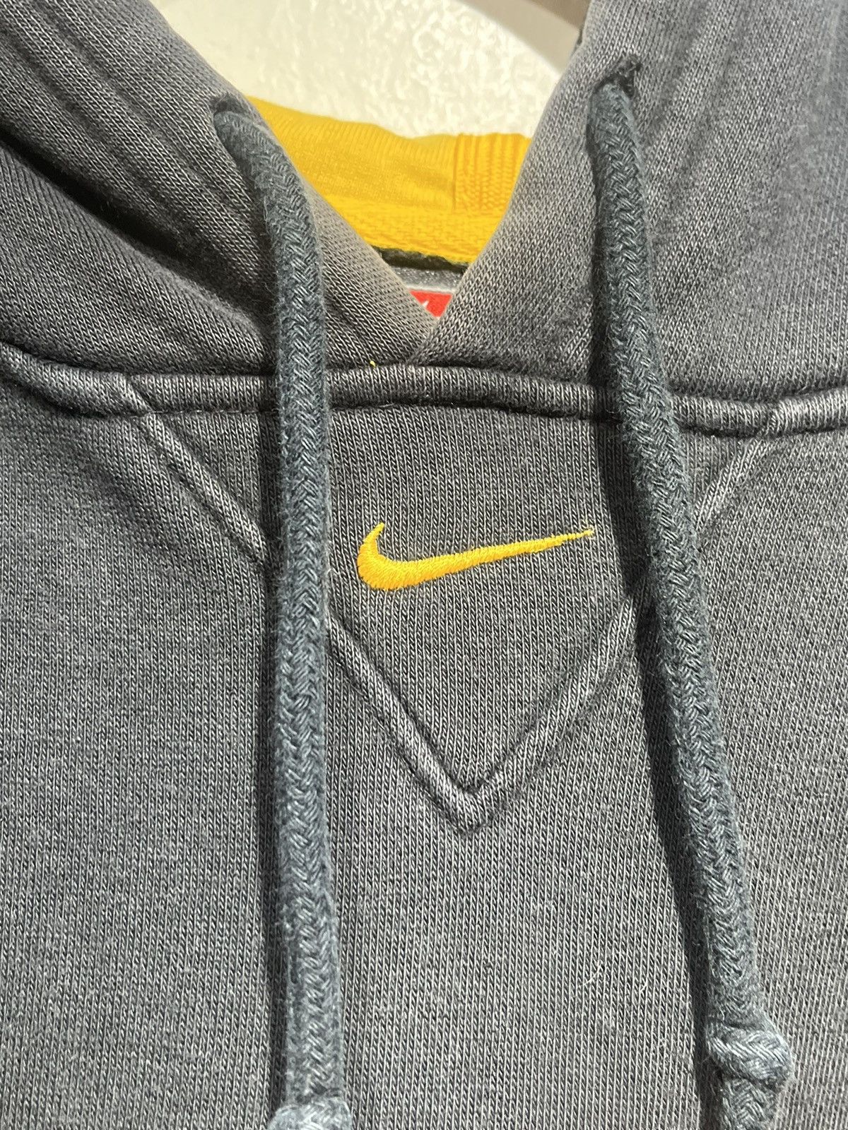 NBA × Nike × Vintage Vintage Lakers Nike center swoosh hoodie Size US M / EU 48-50 / 2 - 4 Thumbnail
