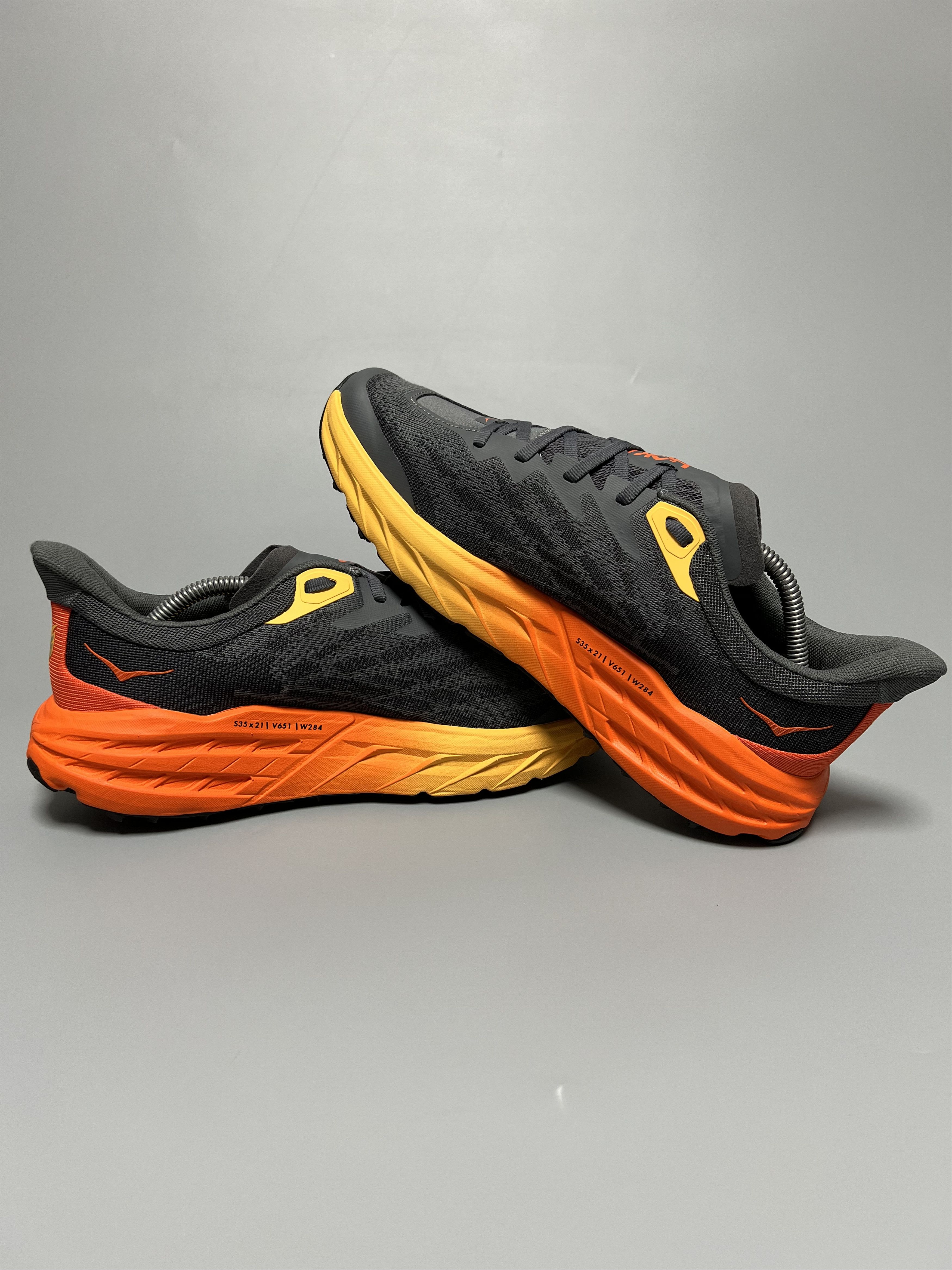 Hoka 9D Hoka One One Speedgoat 5 Trail Running Shoes Size US 9 / EU 42 - 5 Thumbnail