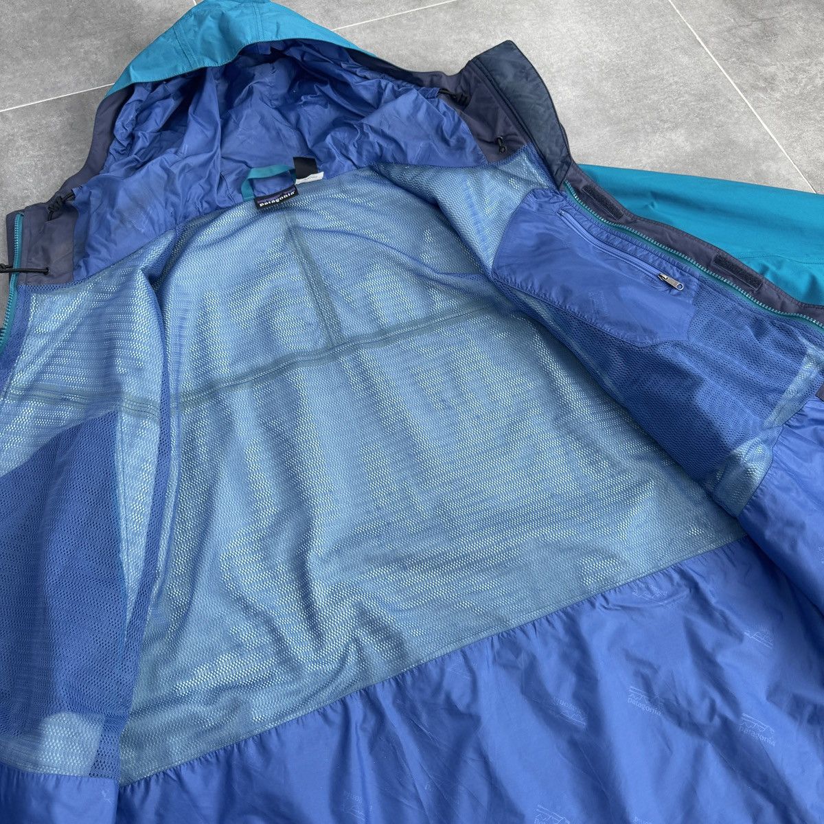 Patagonia Vintage Patagonia Nylon Storm Coat Jacket 90s Blue Size XL Size US XL / EU 56 / 4 - 14 Thumbnail