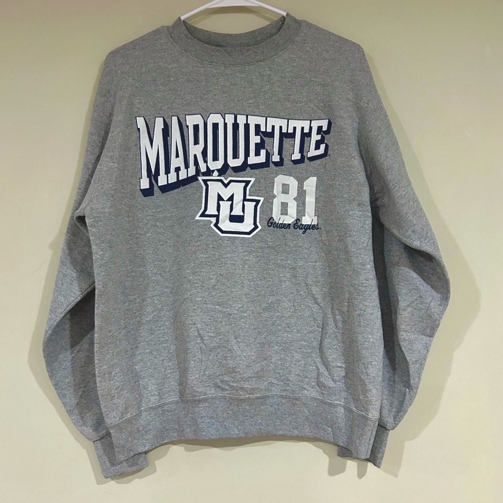 Champion Champion Marquette Golden Eagles Sweatshirt Size US M / EU 48-50 / 2 - 1 Thumbnail