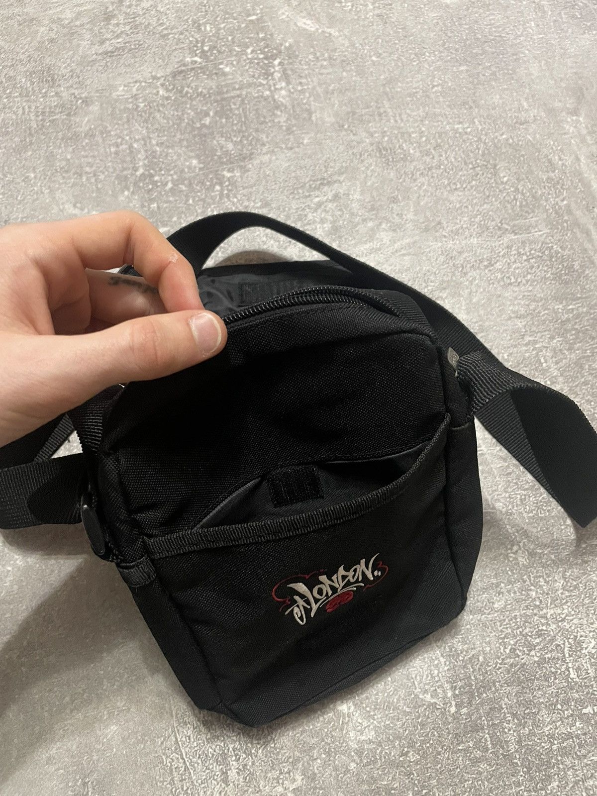 Ecko Unltd. × Vintage Vintage Ecko Unlimited Shoulder Bag Size ONE SIZE - 12 Thumbnail