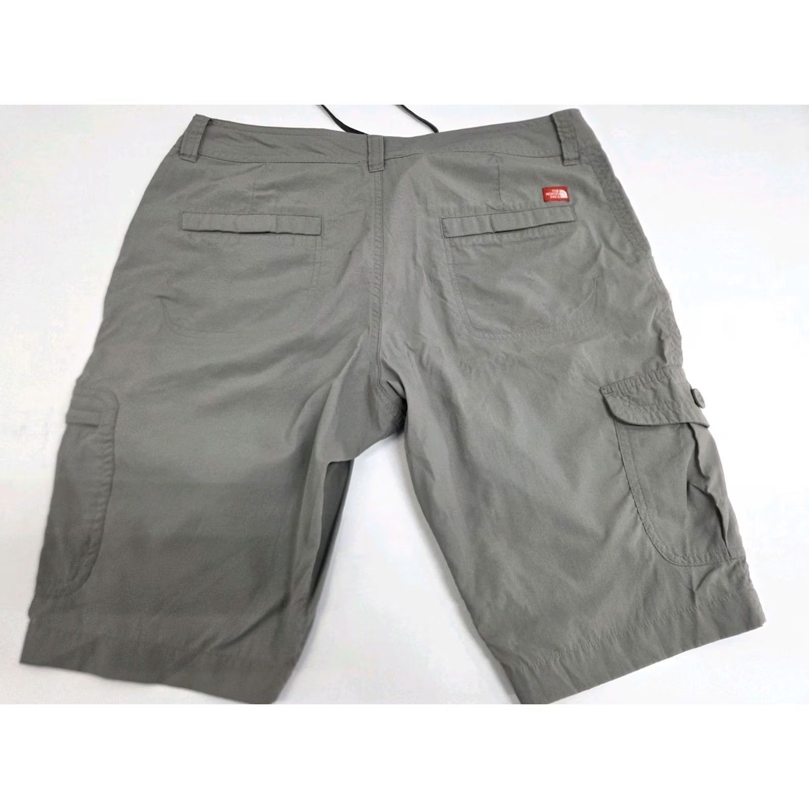 The North Face The North Face Womens Casual Cargo Shorts Gray Chino 10 Regular Drawstring Pockets Logo Embroidered Zipper Sling Pocket Size 32" / US 10 / IT 46 - 3 Thumbnail