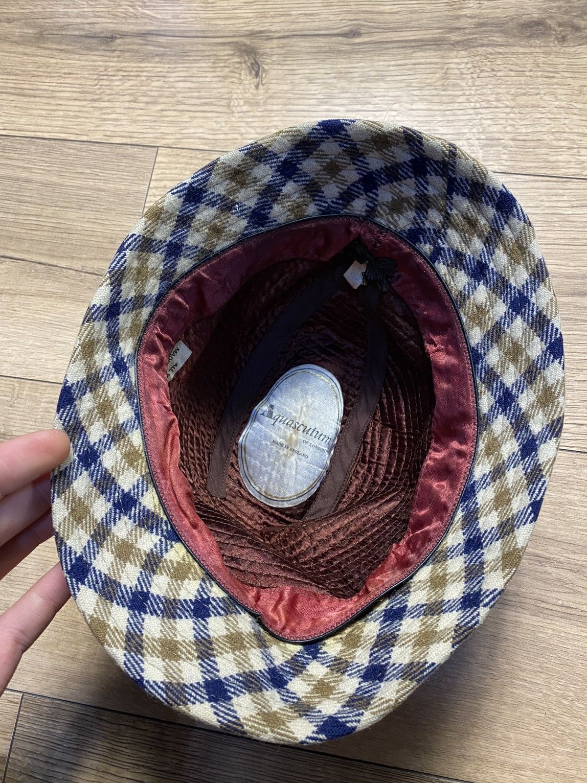 Aquascutum Aquascutum 100% wool checkered blue and tan bucket hat sz 7 Size ONE SIZE - 4 Thumbnail