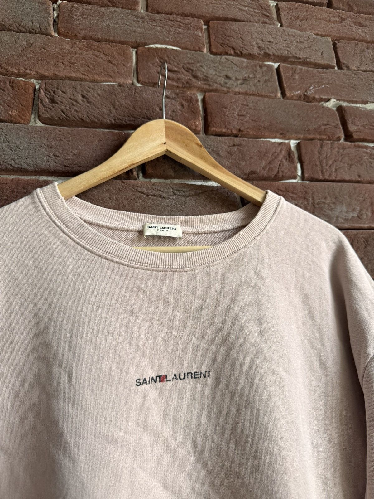Designer × Saint Laurent Paris SLP Saint Laurent Distressed Center Logo Ash Pink Crewneck M Size US M / EU 48-50 / 2 - 3 Thumbnail