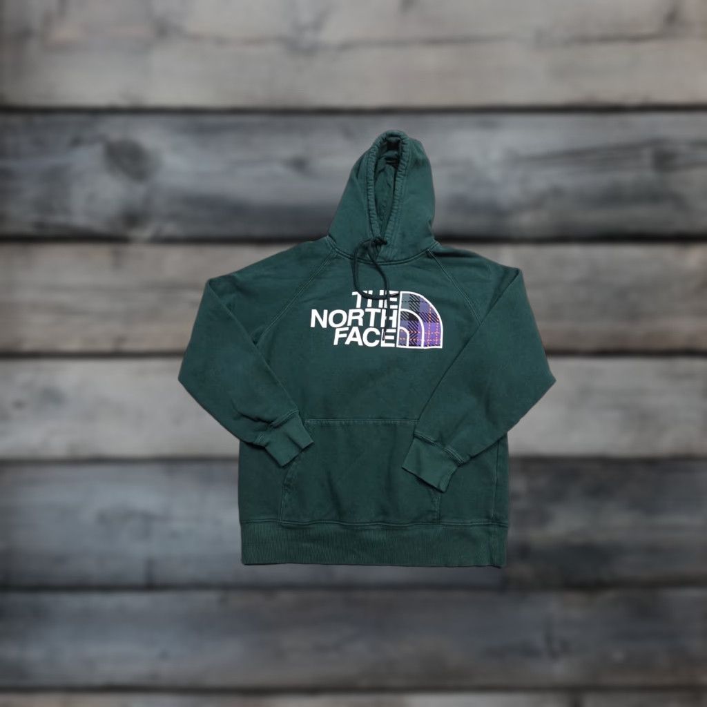 The North Face The North Face Sweatshirt Women M Green Pullover Hooded Fleece Logo Graphic Print Activewear Size M / US 6-8 / IT 42-44 - 1 Thumbnail