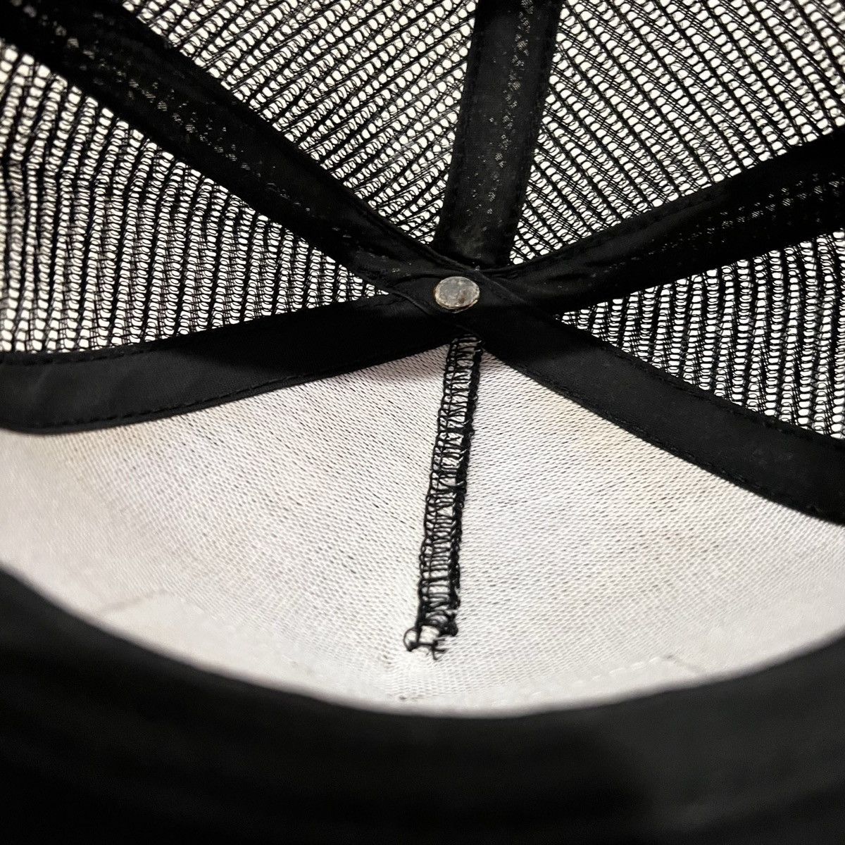 Supreme Supreme Go To Hell Snapback hat Size ONE SIZE - 14 Thumbnail