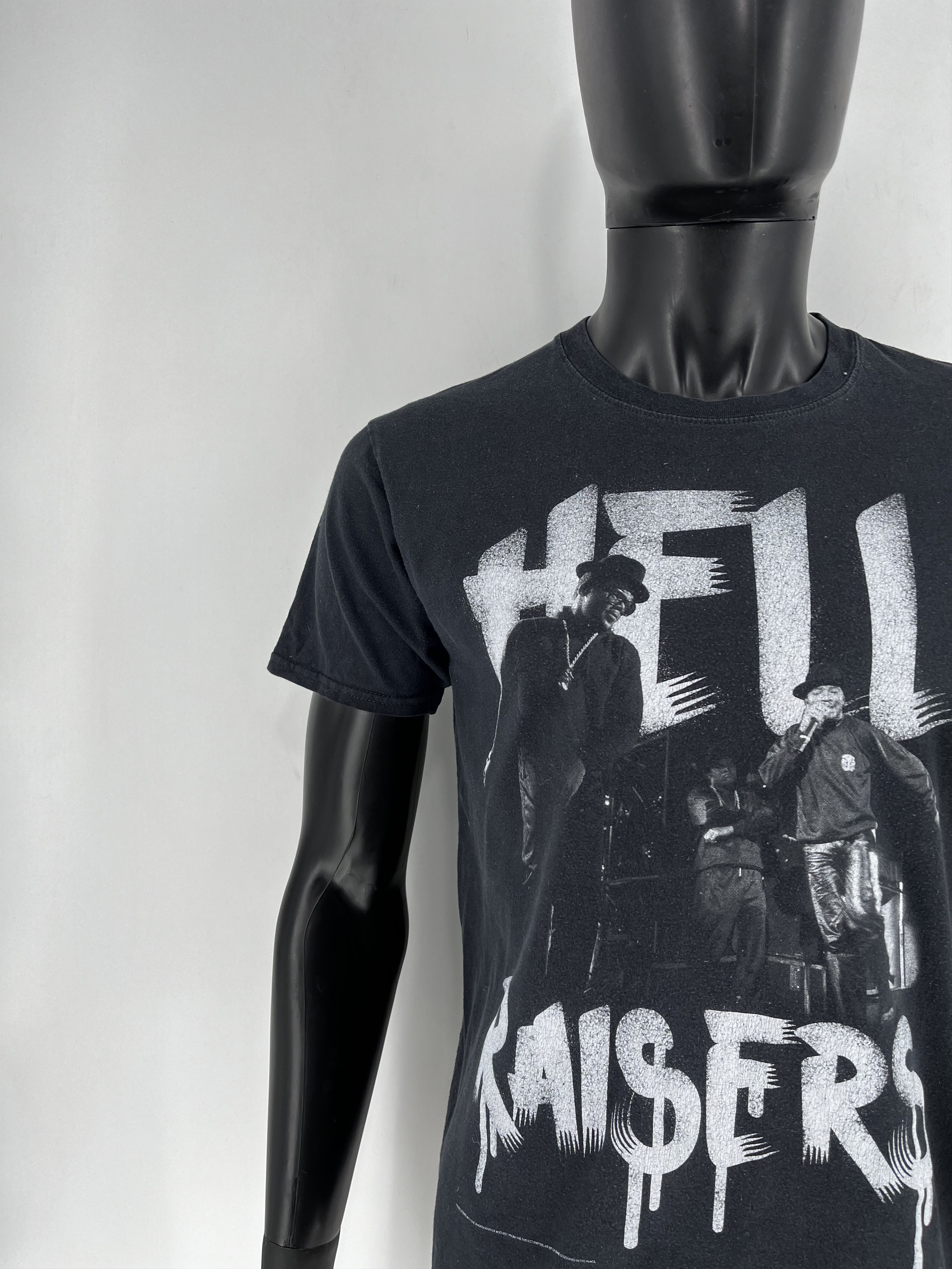 Band Tees Rare!! Vintage Hell Raiser Skull Graphic Movie Tee Size US M / EU 48-50 / 2 - 6 Thumbnail