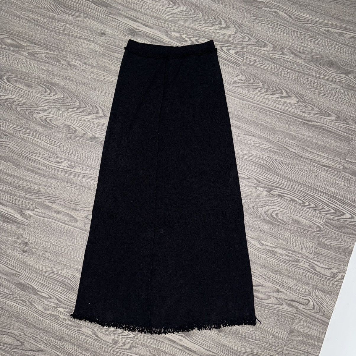 Issey Miyake Issey Miyake Stretch Maxi Skirt Size 26" / US 2 / IT 38 - 2 Thumbnail