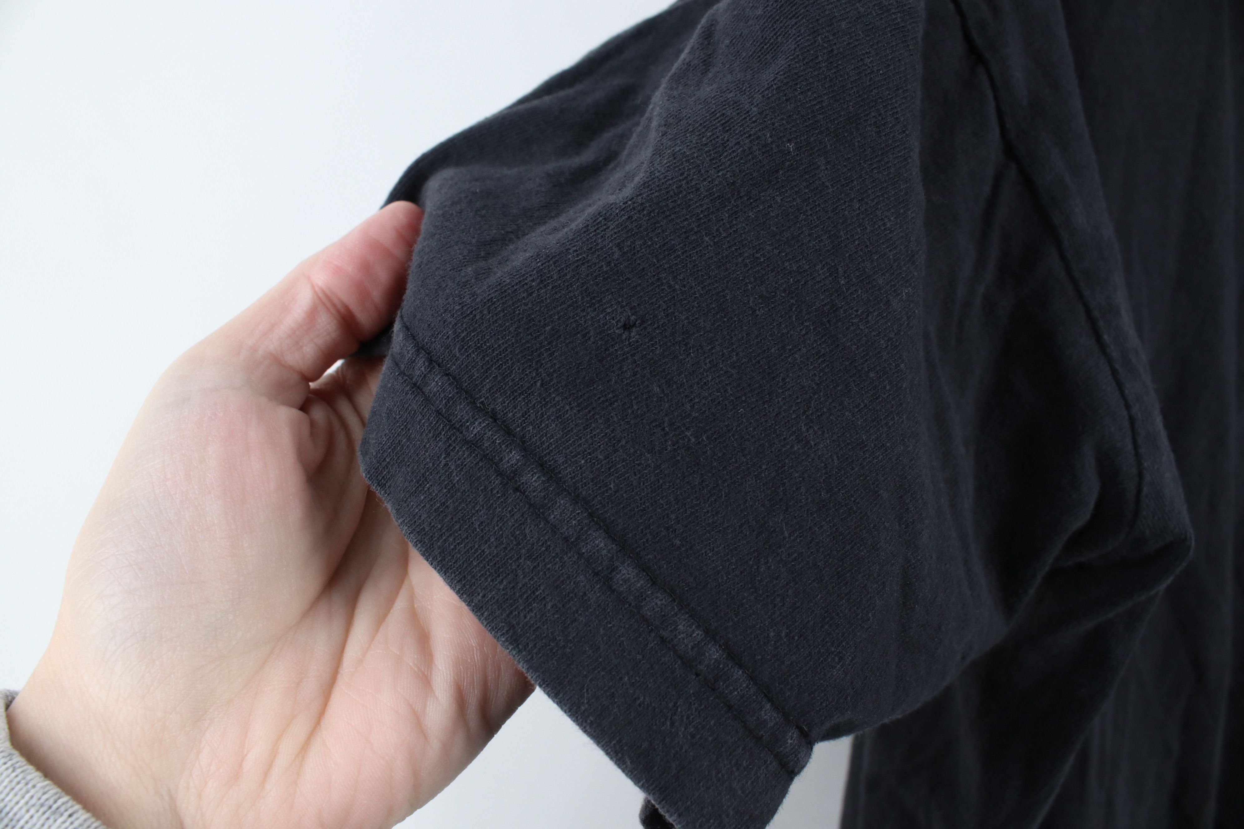 Vintage Vintage 90s Streetwear Short Sleeve T-Shirt Black Cotton Size US XL / EU 56 / 4 - 5 Thumbnail