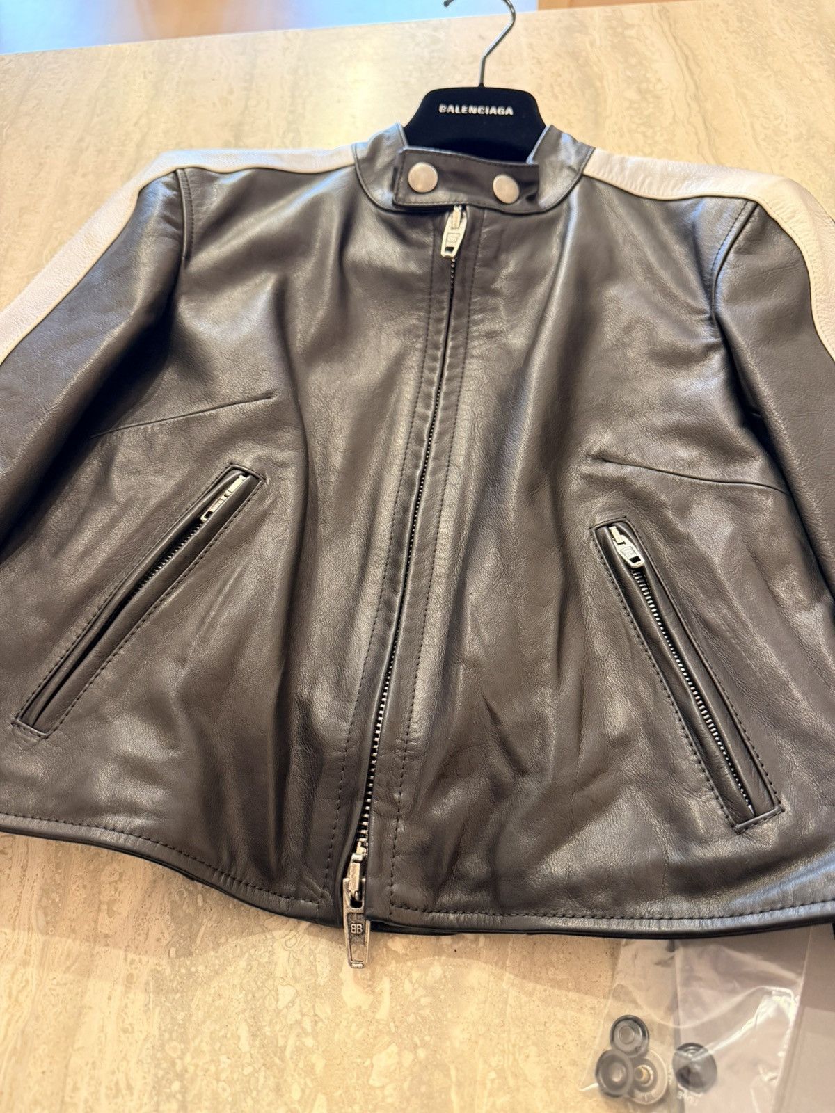 Balenciaga Balenciaga Moto Racer Jacket Black Leather w Stripes Sz 40 Size M / US 6-8 / IT 42-44 - 23 Thumbnail