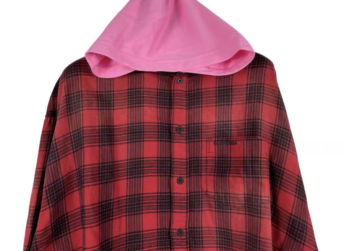 Balenciaga Balenciaga Plaid Hooded Distressed Shirt J31 Size US M / EU 48-50 / 2 - 3 Thumbnail