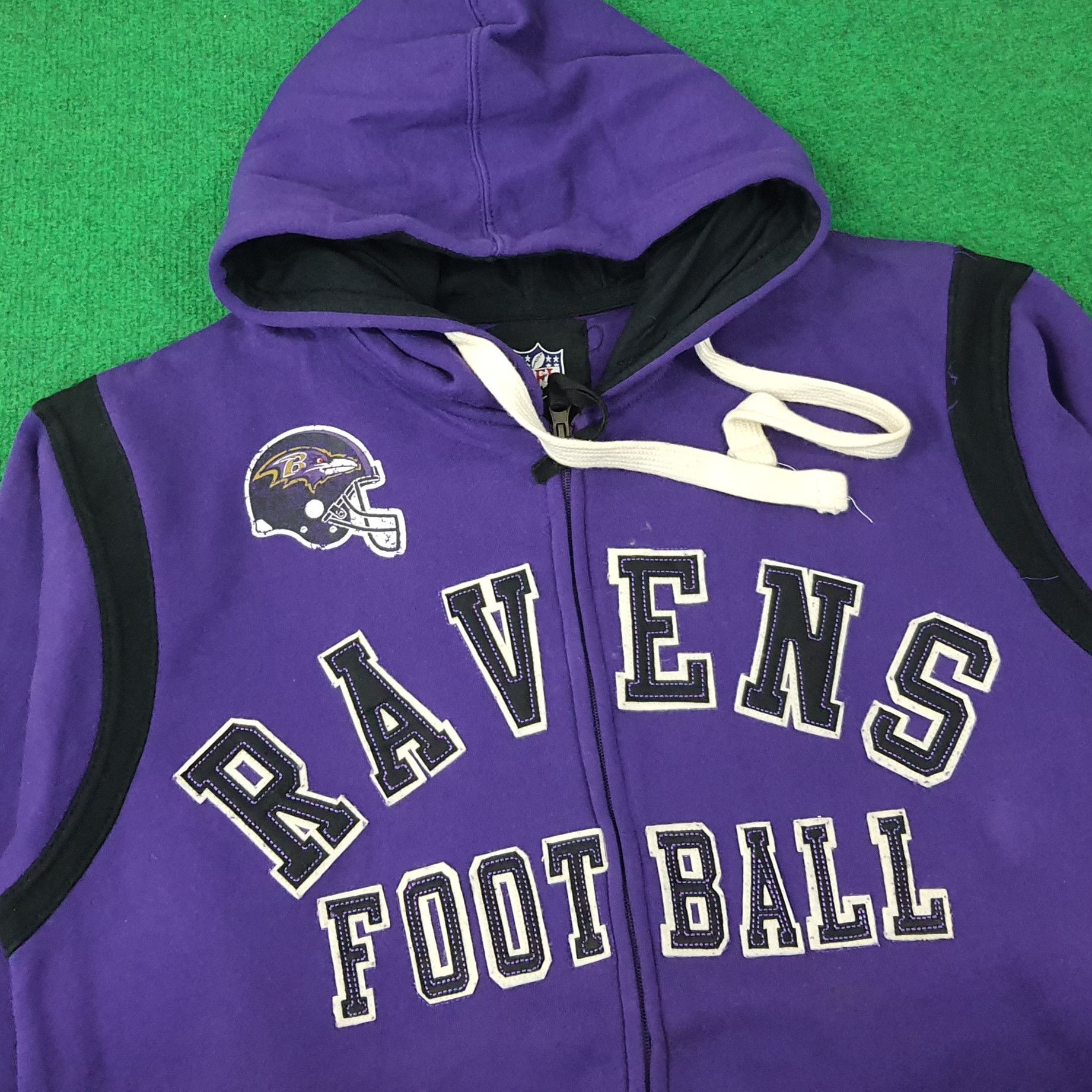 NFL Vintage NFL Ravens Football Team Zipper Hoodie C260N26 Size US M / EU 48-50 / 2 - 2 Thumbnail