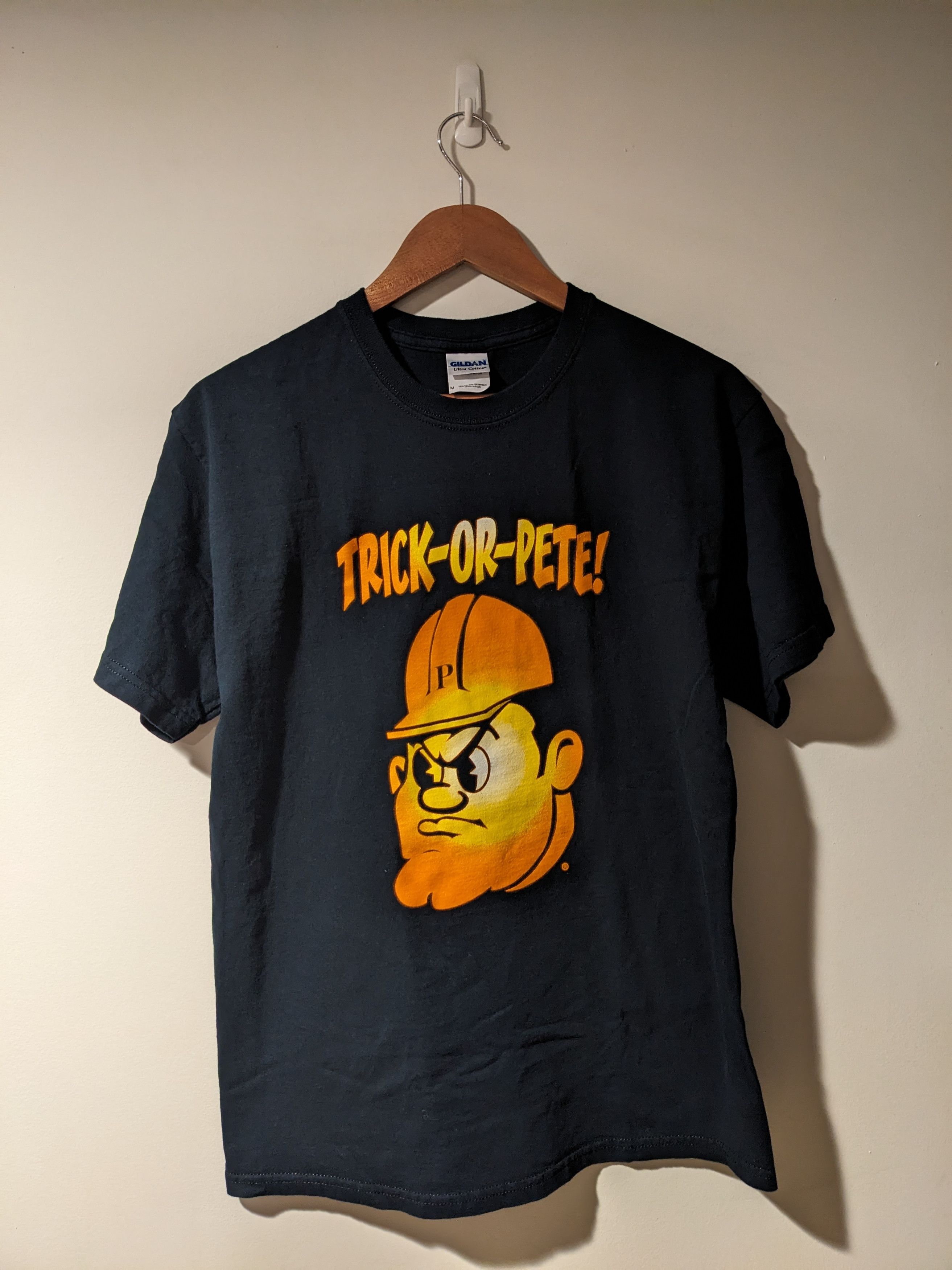 Vintage Vintage Purdue College Boilermaker Halloween Trick T-Shirt Size US M / EU 48-50 / 2 - 1 Thumbnail