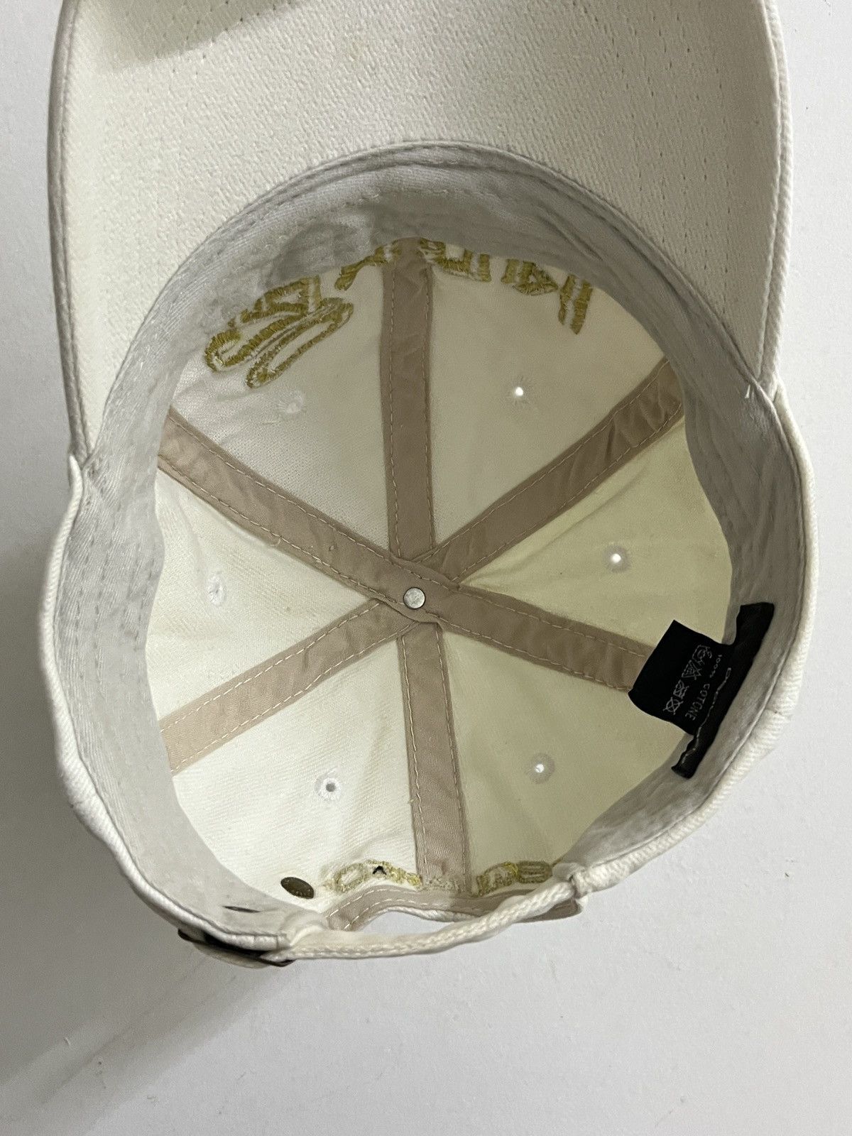 Other Vintage Dsquared2 Angel Corduroy Cap Y2k Streetwear Rap Size ONE SIZE - 8 Thumbnail