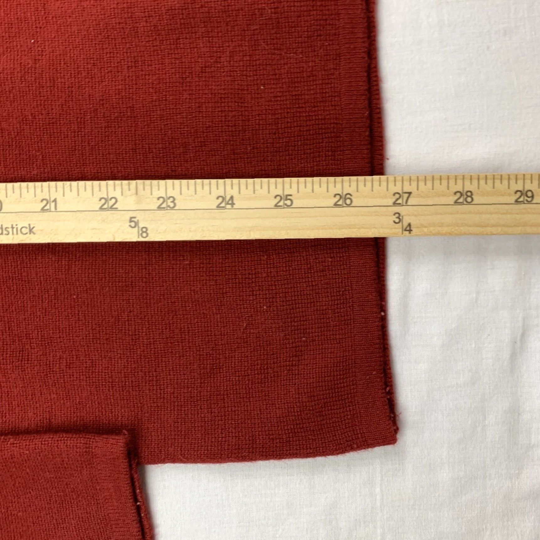 Vintage VINTAGE UNIONBAY Red Pullover Sweater Adult Medium V-Neck Grunge Skater USA Mens Size US M / EU 48-50 / 2 - 7 Thumbnail