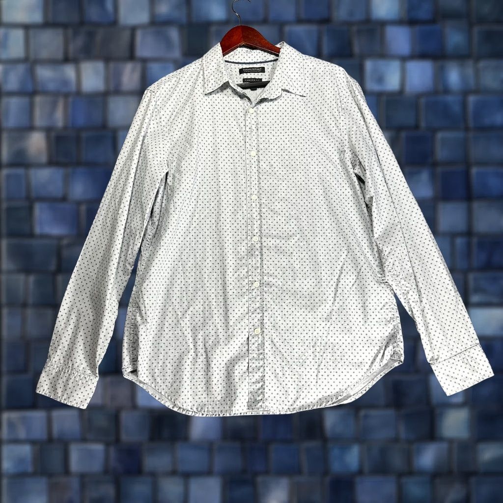 Banana Republic Banana Republic Shirt Mens L Camden Fit Blue Print Cotton Custom Wash Button Long Sleeve Collared Geometric Pattern Button-Up Vintage No Size US L / EU 52-54 / 3 - 1 Thumbnail