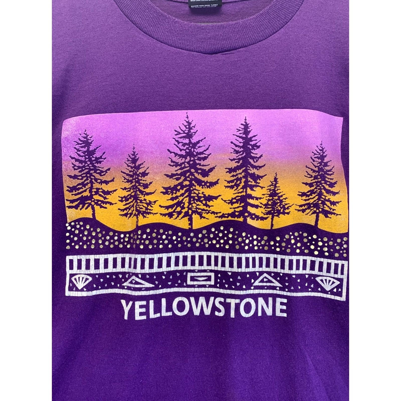 Fruit Of The Loom VINTAGE 1990s Mens Purple Fruit of the Loom Yellowstone Shirt Shirt XL Purple Men Graphic Tee USA Yellowstone 90s Size US XL / EU 56 / 4 - 2 Thumbnail
