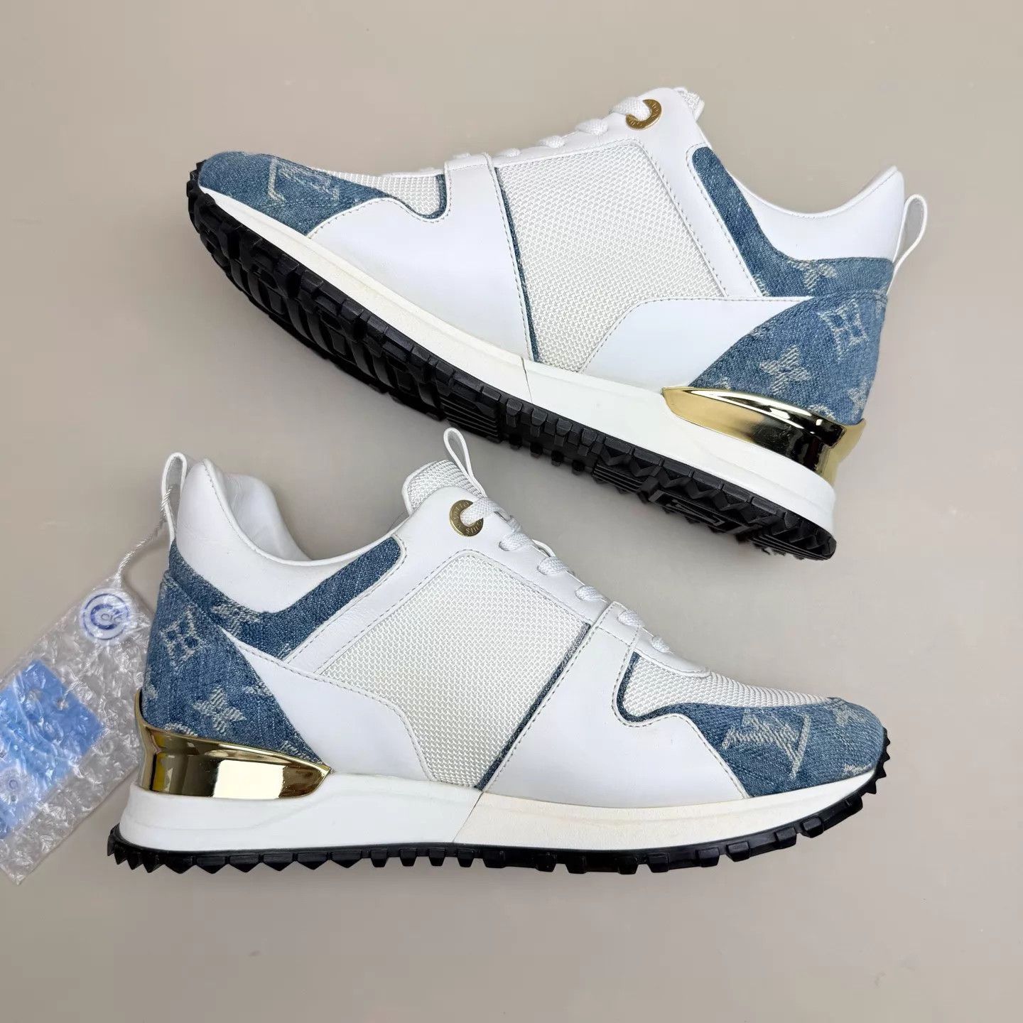 Louis Vuitton LV White/Blue Denim All-Over Print Sneakers EU35.5 99 New Size US 5 / IT 35 - 6 Thumbnail