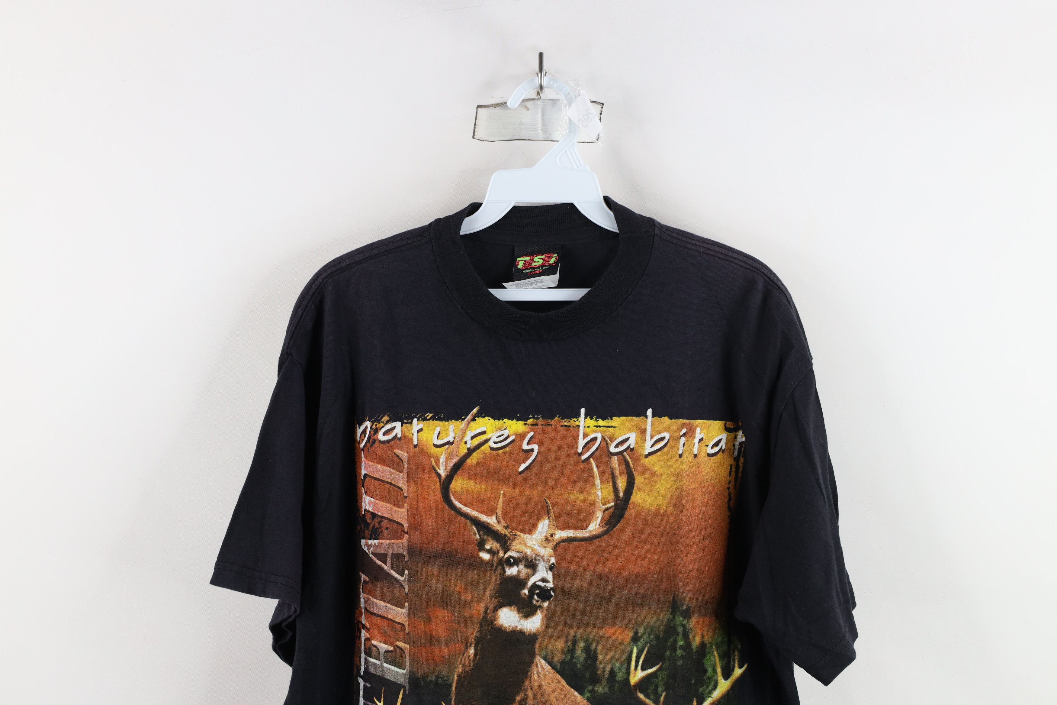 Vintage Vintage 90s Streetwear Nature Whitetail Deer Buck T-Shirt Size US L / EU 52-54 / 3 - 2 Thumbnail