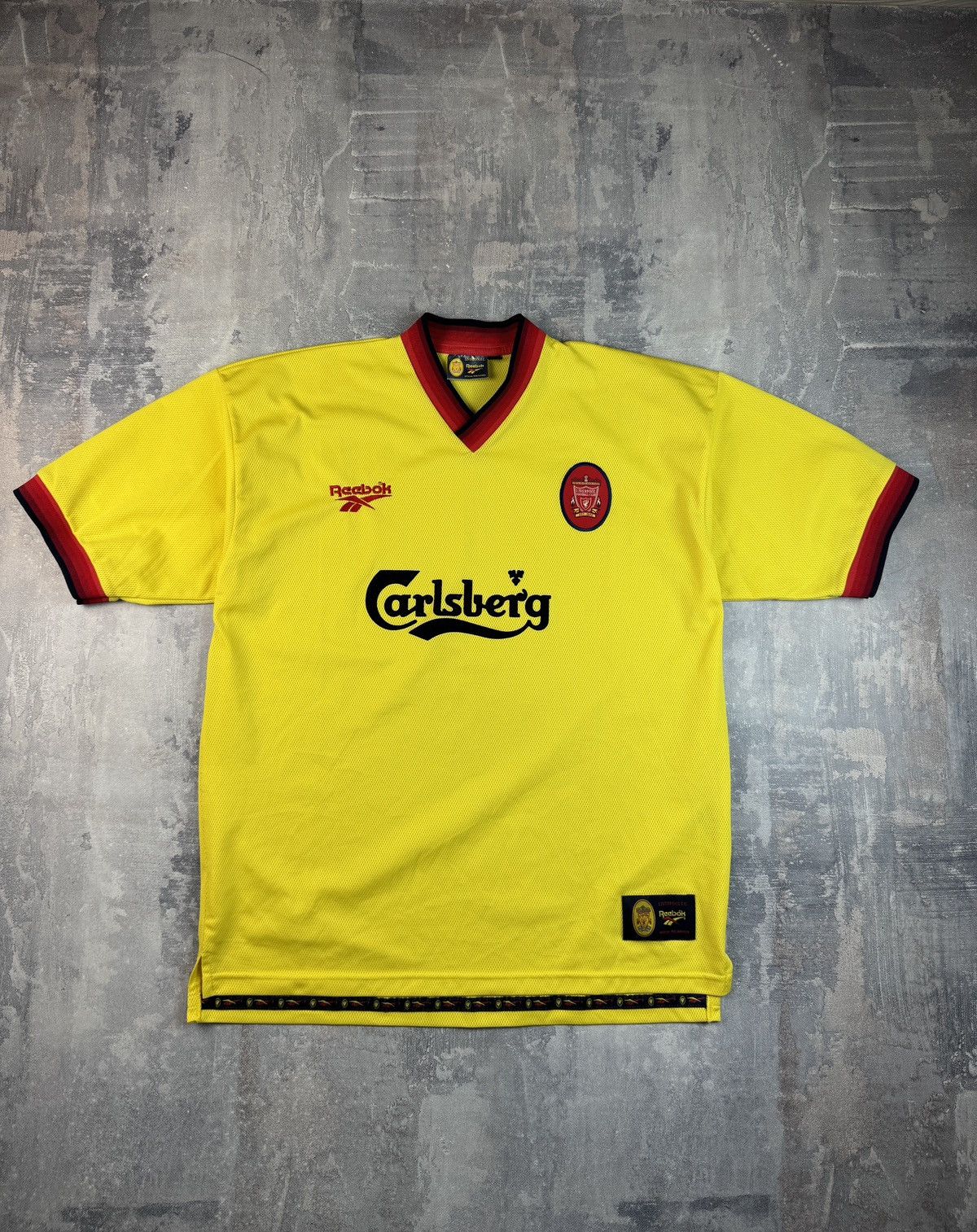 Reebok Liverpool Soccer Football Jersey Reebok Size 46/48 1997/98 Size US L / EU 52-54 / 3 - 1 Thumbnail