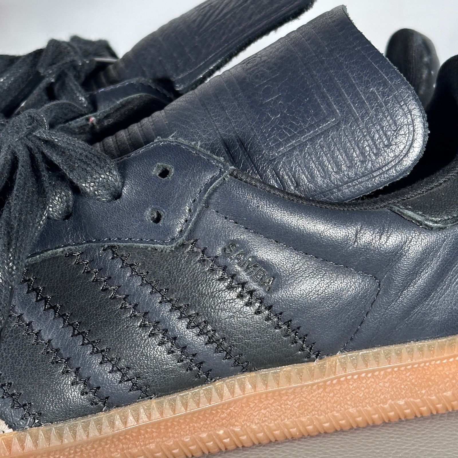 Adidas × Pharrell Sample Humanrace Navy Samba Size US 7.5 / IT 37.5 - 2 Thumbnail
