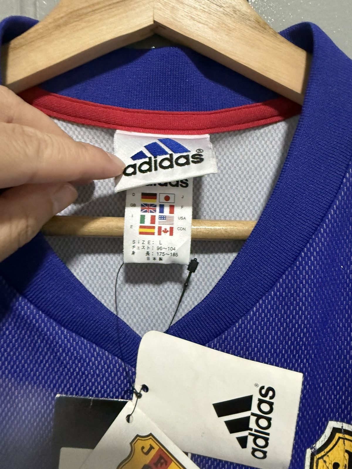 Adidas Vintage Adidas Japan 2002 World Cup Home Football Jersey NOS Size US L / EU 52-54 / 3 - 5 Thumbnail