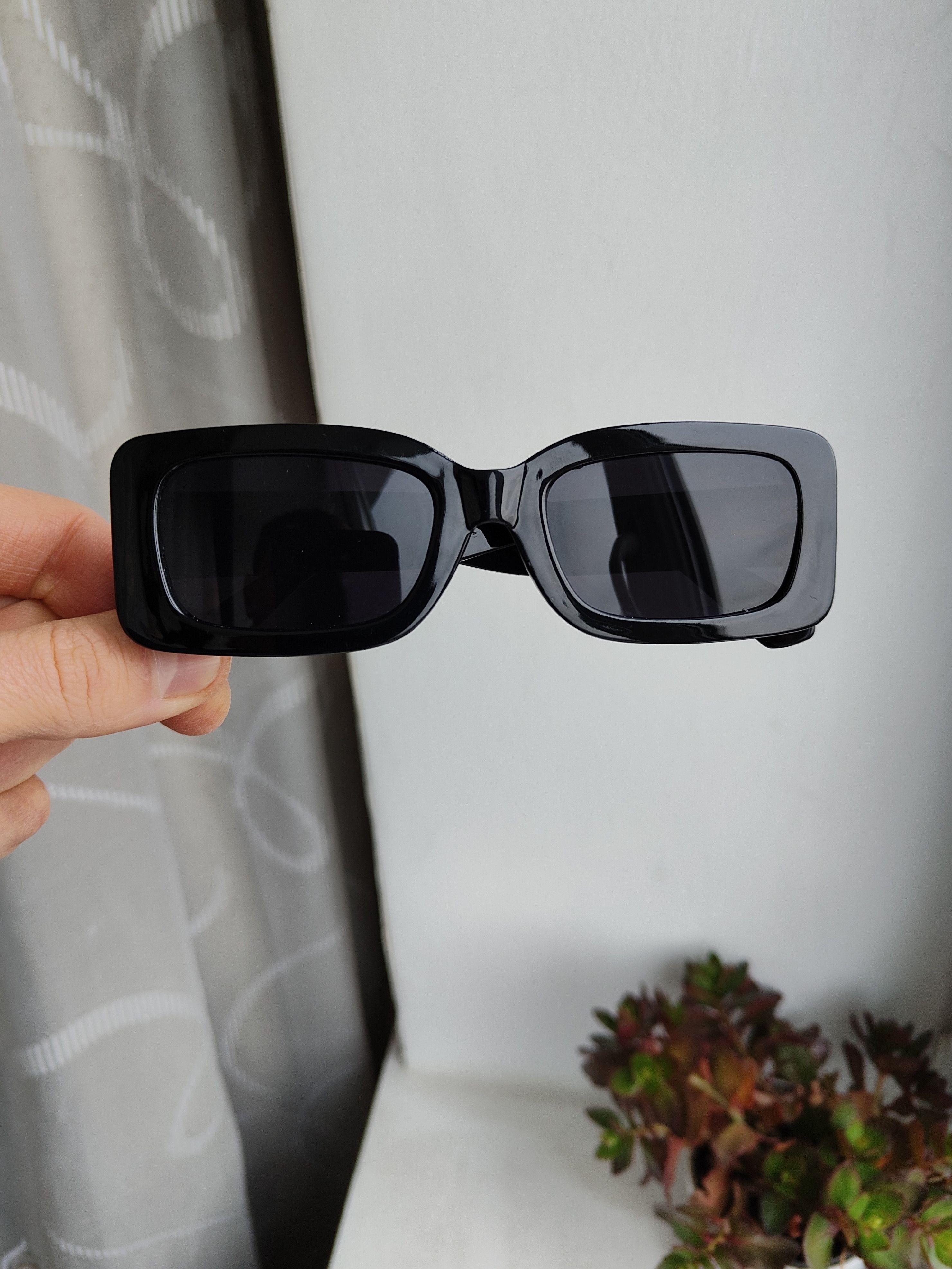 Vintage Woman's Sunglasses In Style Burberry Size ONE SIZE - 10 Thumbnail