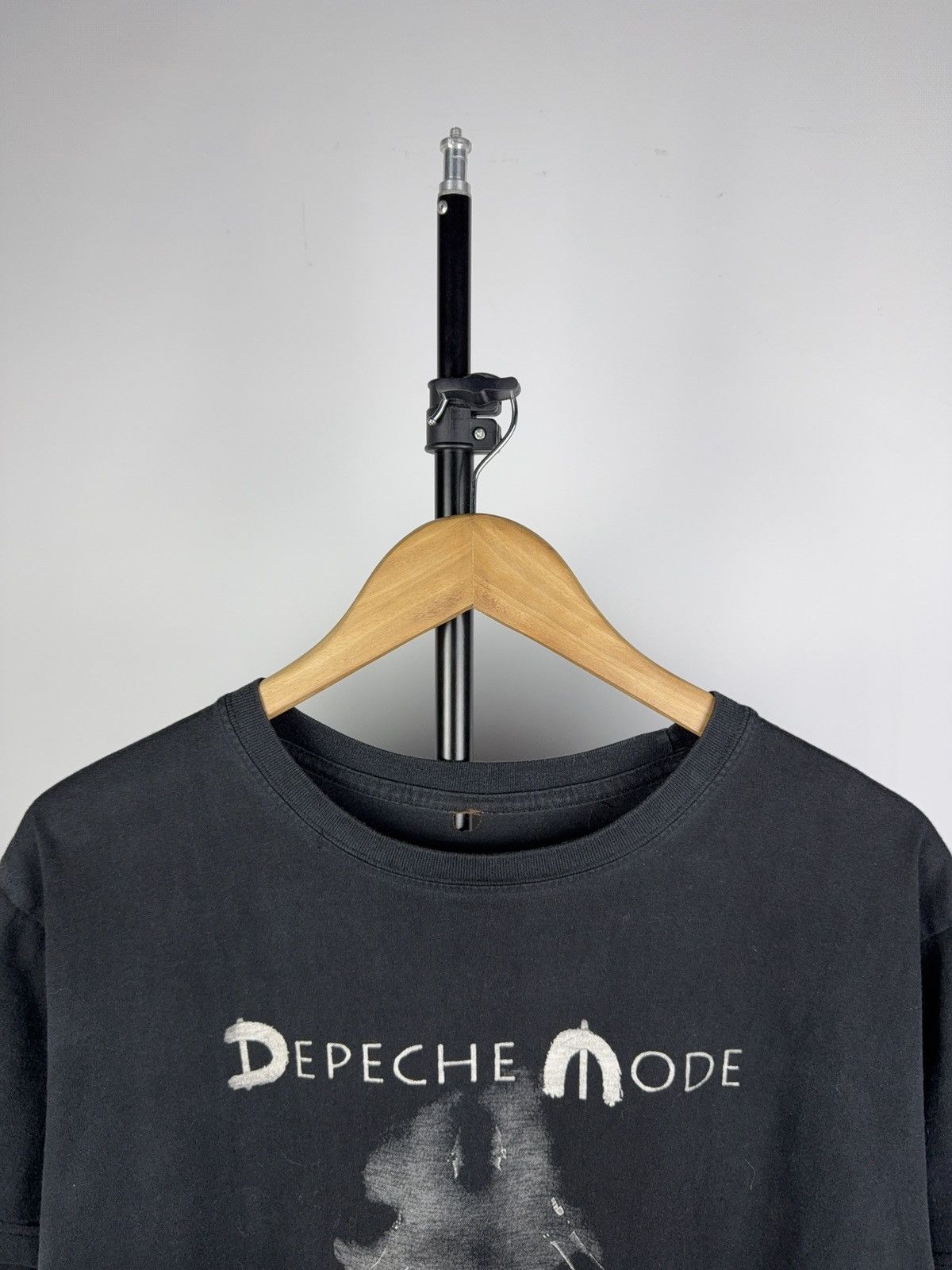 Band Tees Depeche Mode Spirit Tour Kyiv 2017 Band T-Shirt Black L Size US L / EU 52-54 / 3 - 2 Thumbnail