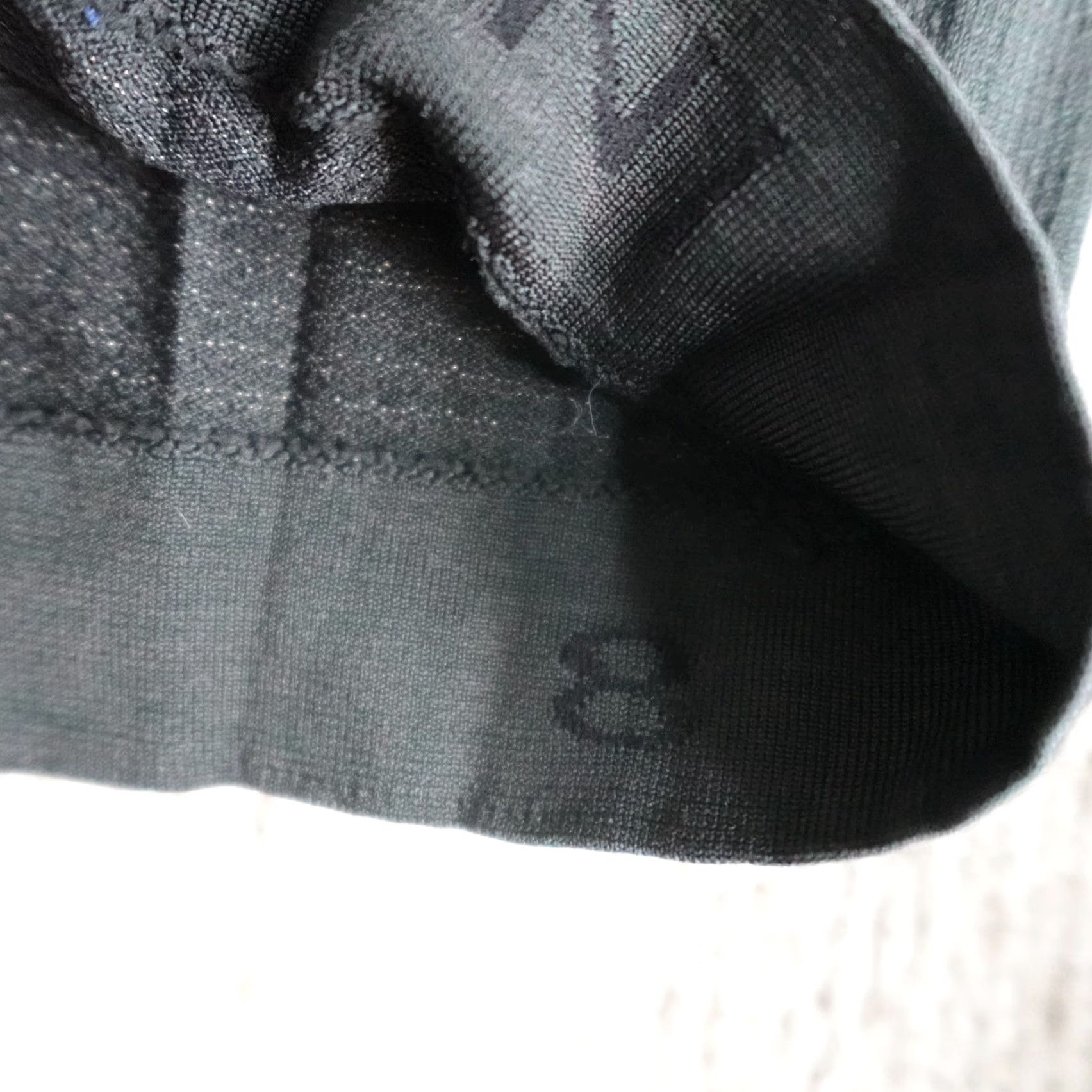 Lululemon Lululemon Womens Shirt Medium Black Gray Swiftly Tech Relaxed Shirt Ladies Medium Black/Lilac not applicable Size M / US 6-8 / IT 42-44 - 3 Thumbnail