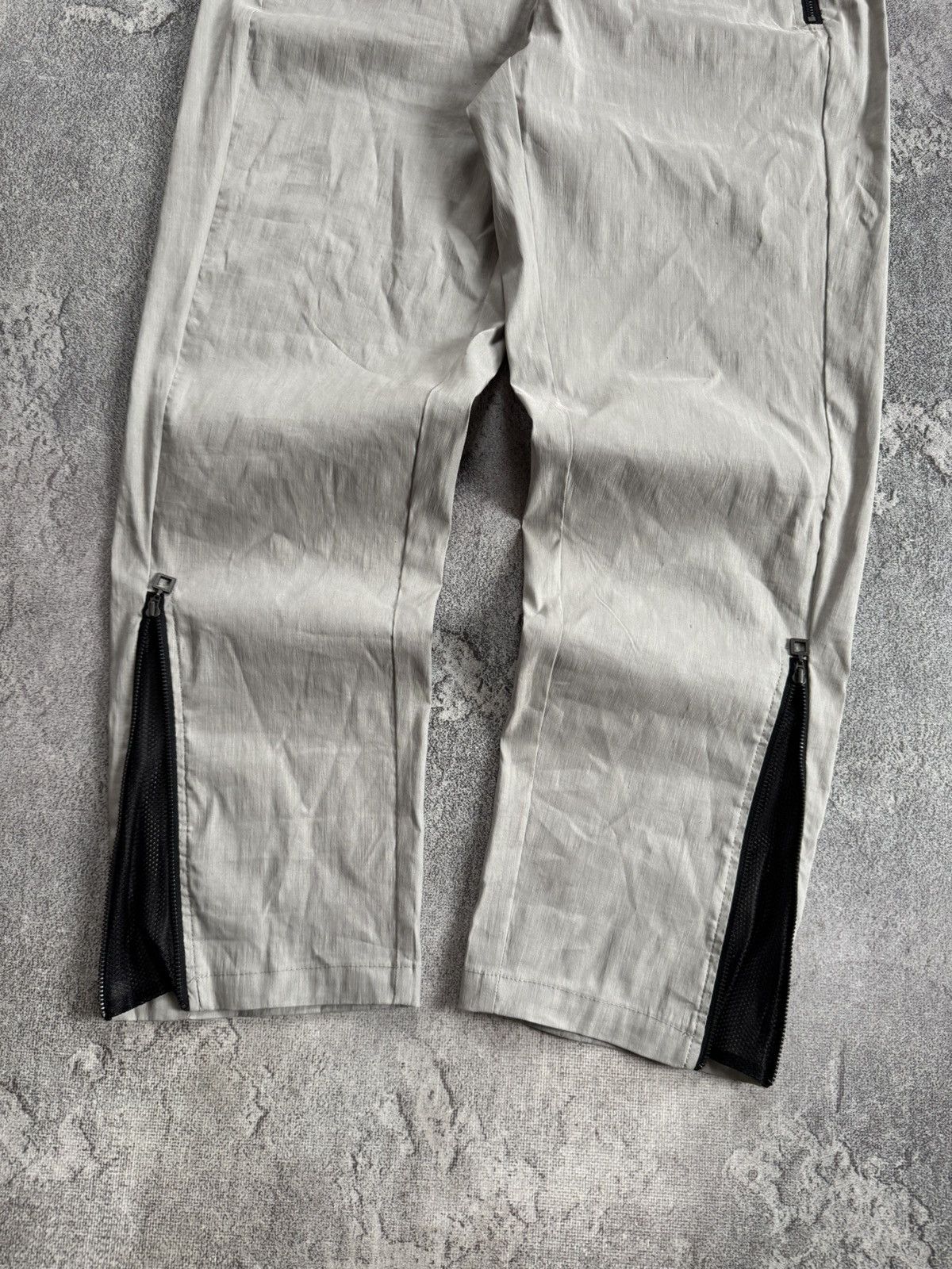 Sarah Pacini Sarah Pacini 2size pants trousers chinos avantgarde flared Size 26" / US 2 / IT 38 - 2 Thumbnail
