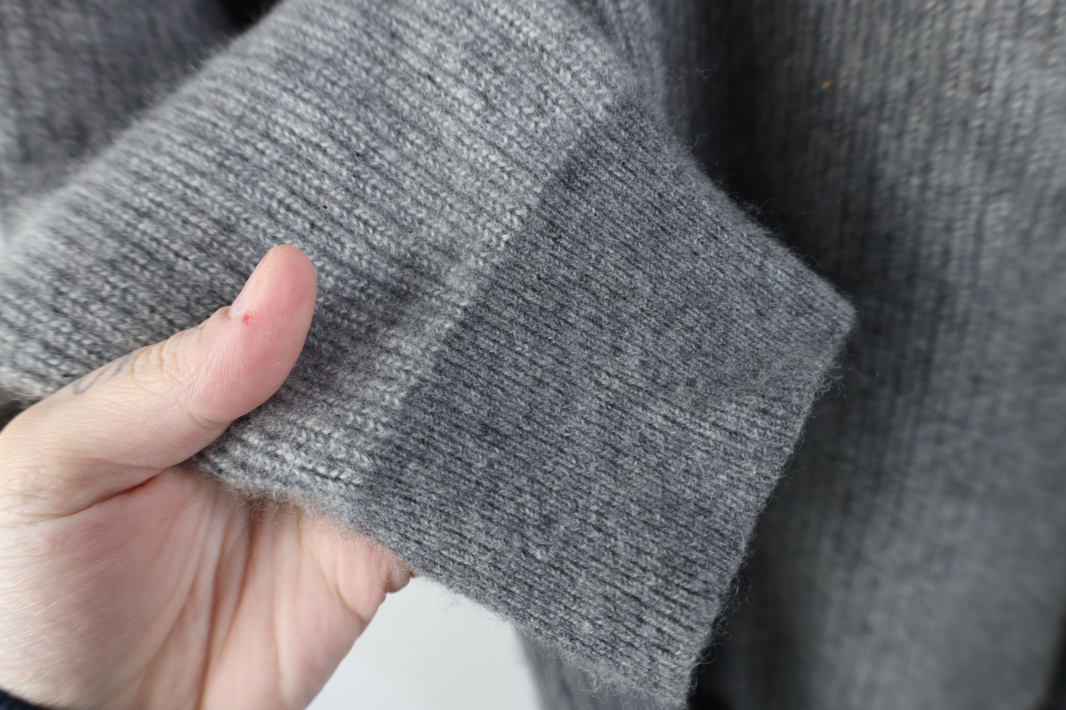 Vintage Vintage Y2K Streetwear Cashmere Ribbed Knit Half Zip Sweater Size US L / EU 52-54 / 3 - 9 Thumbnail