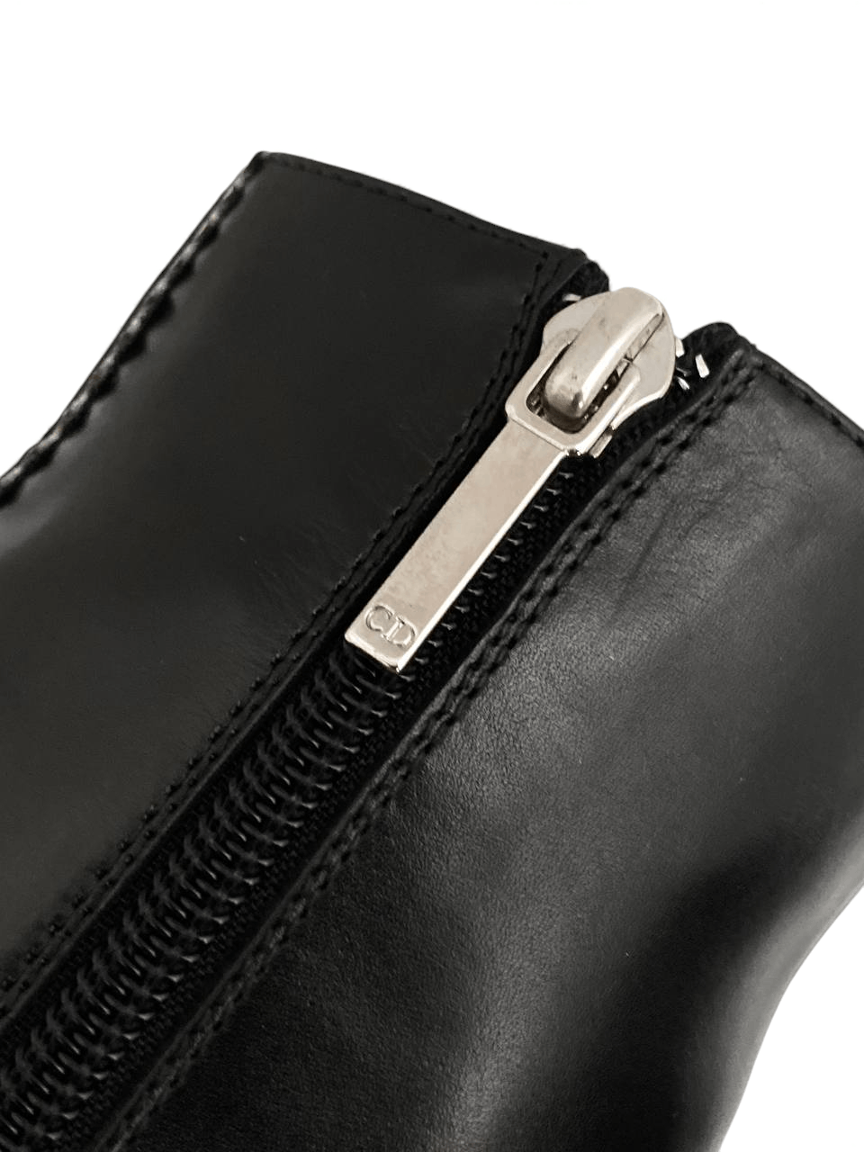 Dior Dior x Galliano D Logo Pearl Black Leather Ankle Boots Y2K Size US 6.5 / IT 36.5 - 11 Thumbnail