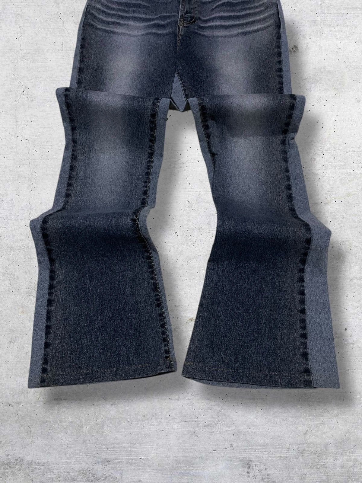 Japanese Brand VINTAGE EN CLOCHE JAPAN DESIGNER 90S HYBRID FLARED DENIM OG Size US 26 / EU 42 - 3 Thumbnail