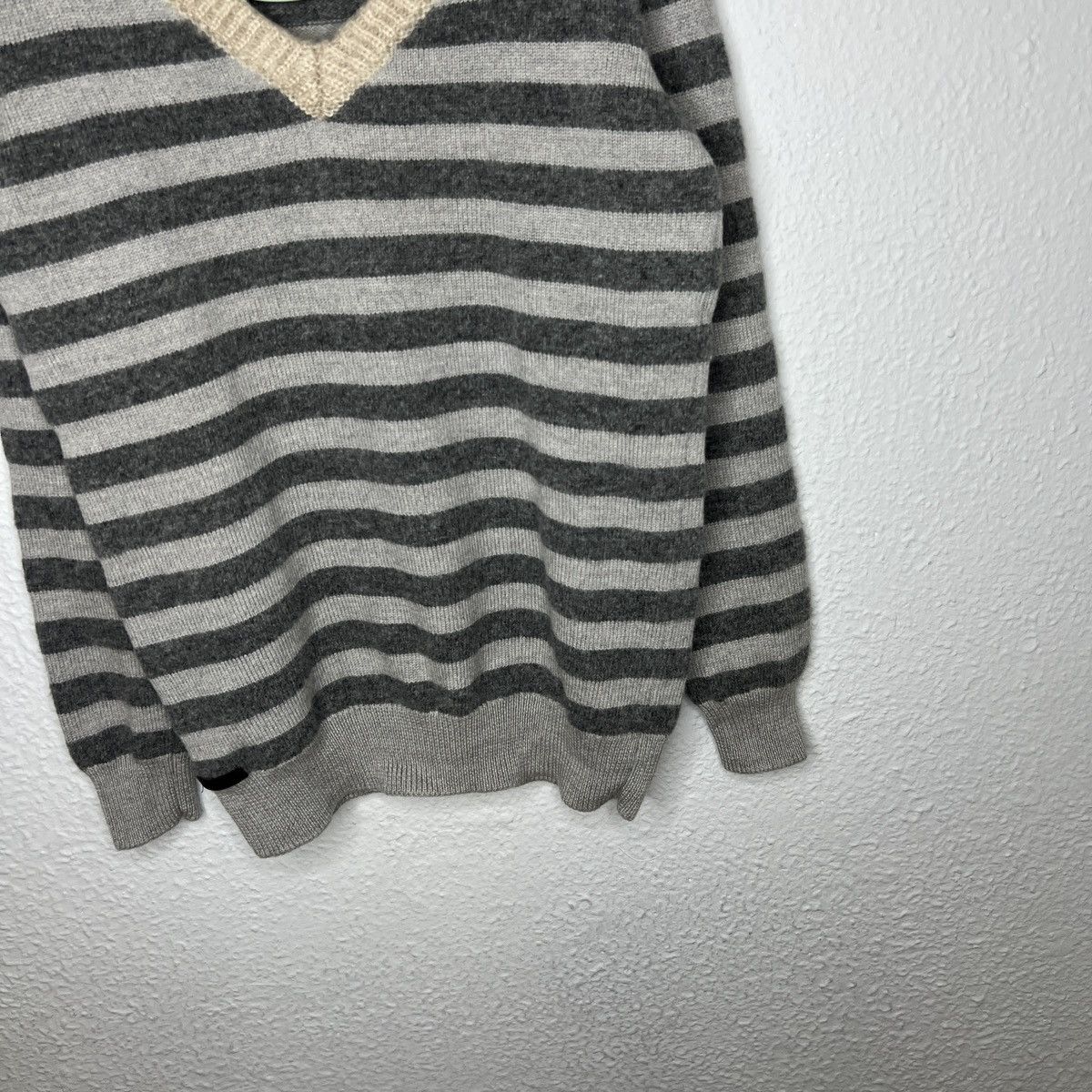 Prada Prada Wool Knitwear Sweater Grey Striped Jumper Retro Y2K Size M / US 6-8 / IT 42-44 - 3 Thumbnail