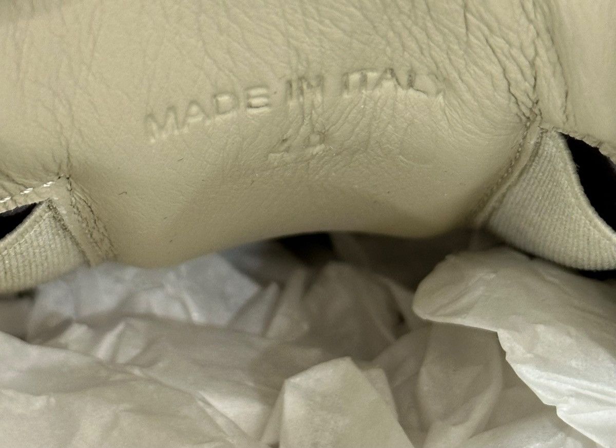 Maison Margiela Maison Margiela Replica Sneakers White Grey Gum Low Size US 7 / EU 40 - 8 Thumbnail