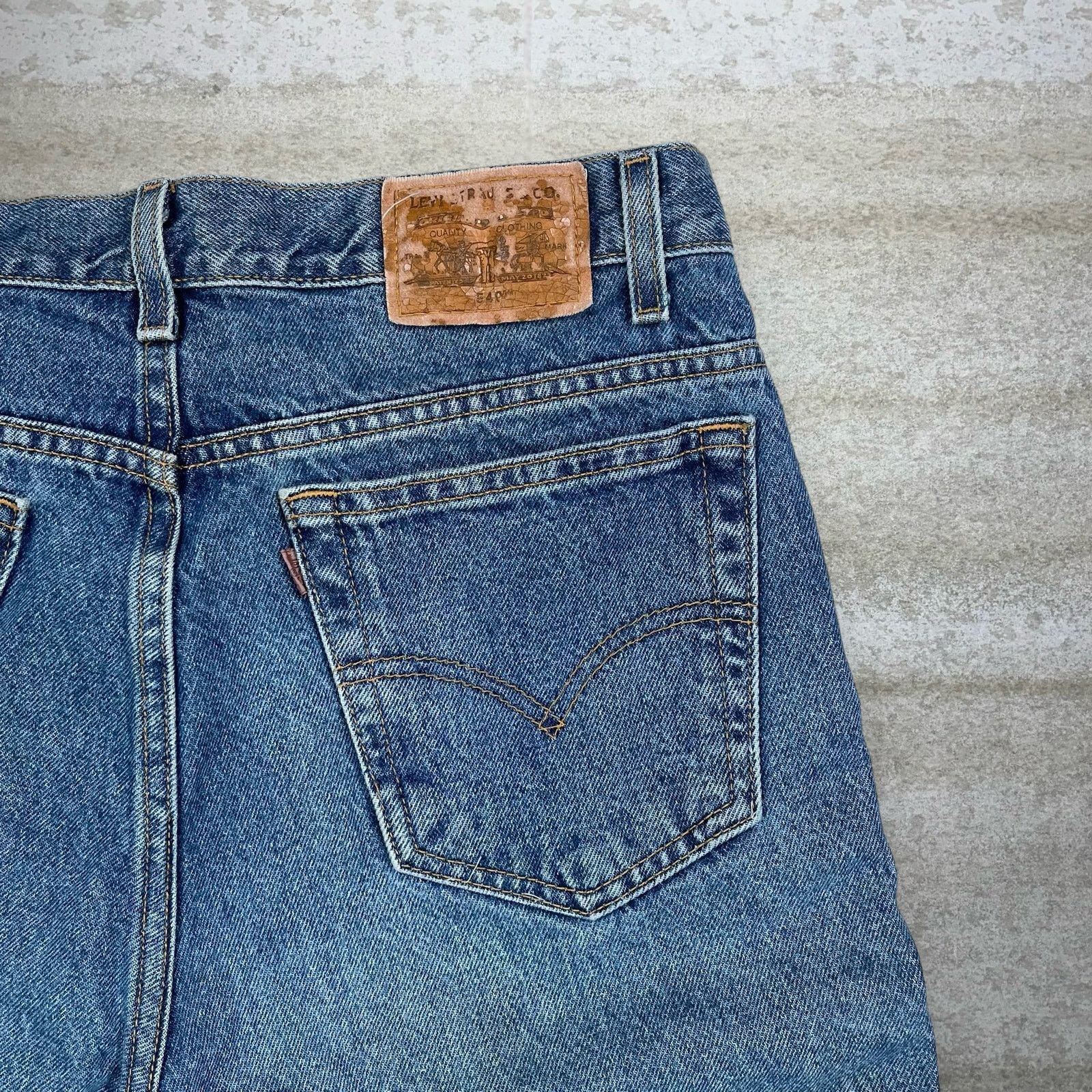 Levi's Vintage 90s Levis Jeans 540 36x32 Relaxed Fit Medium Wash Size US 36 / EU 52 - 3 Thumbnail