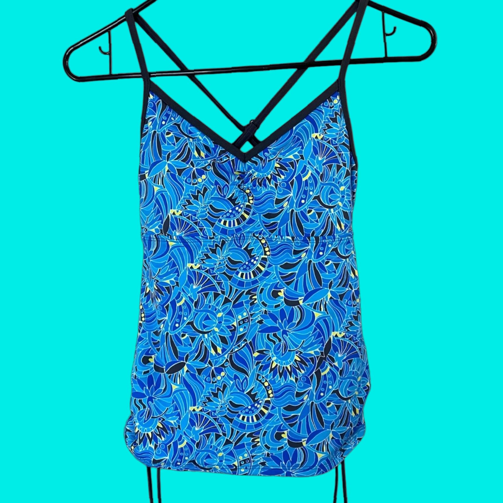 Vintage L.L. Bean Tankini Top Women Adult Size 4 Blue Floral UPF-50 Beach Swim Top Womens Size S / US 4 / IT 40 - 1 Thumbnail