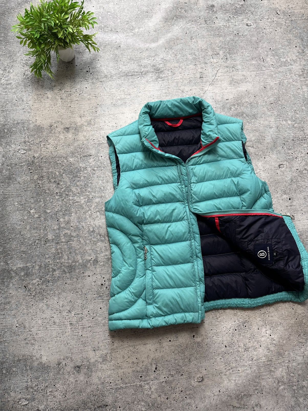 Bogner Bogner Jeans Packable Down Puffer Mountain Casual Vest Y2K Size XS / US 0-2 / IT 36-38 - 1 Thumbnail