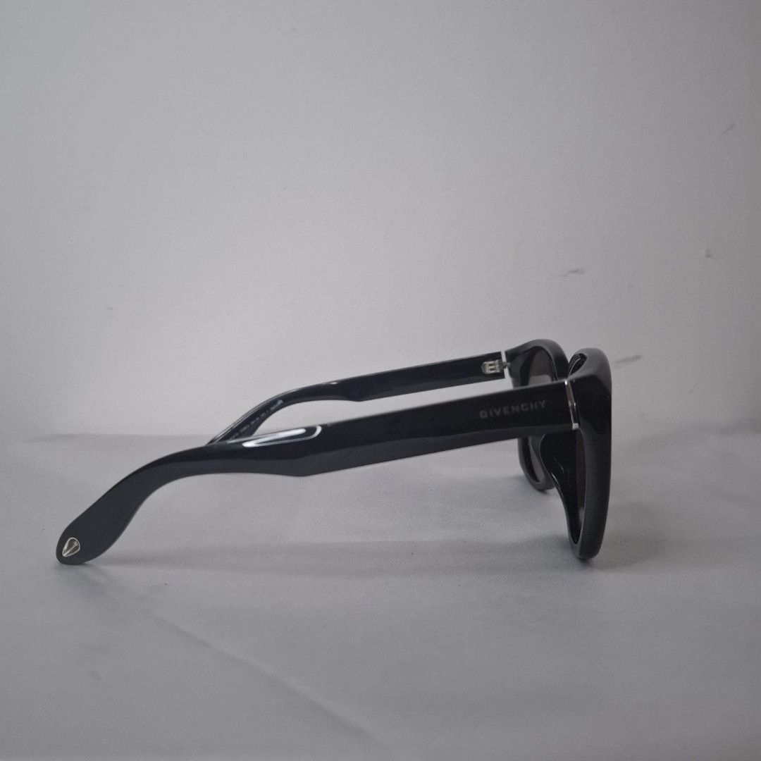 Givenchy GIVENCHY Glossy Black Grey Gradient Cateye Sunglasses Size ONE SIZE - 3 Thumbnail