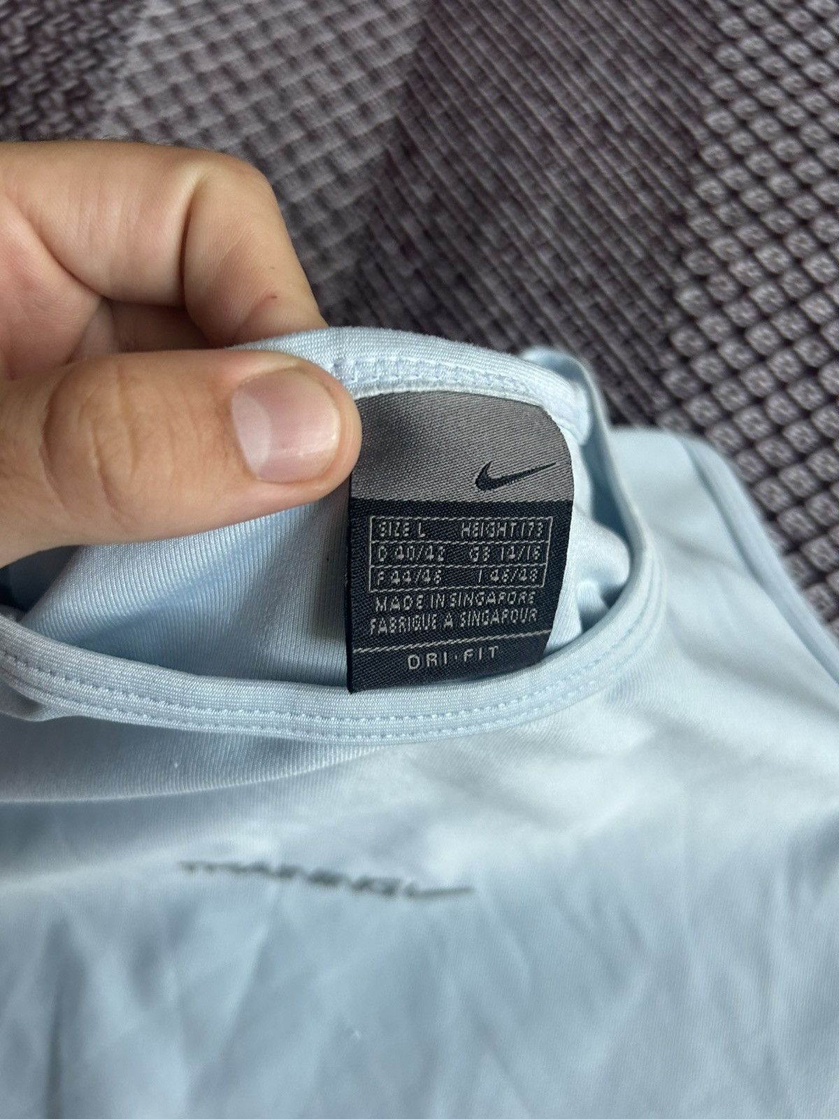 Nike Vintage Nike Dri-Fit Tank Top Y2K Style Streetwear Size L Size L / US 10 / IT 46 - 6 Thumbnail