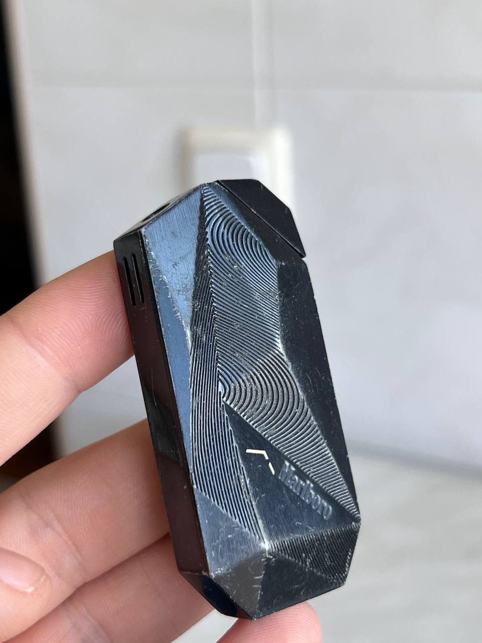Marlboro ELEGANCE MARLBORO BLACK GEOMETRIC METAL PUNK ROCK LIGHTER Size ONE SIZE - 3 Thumbnail