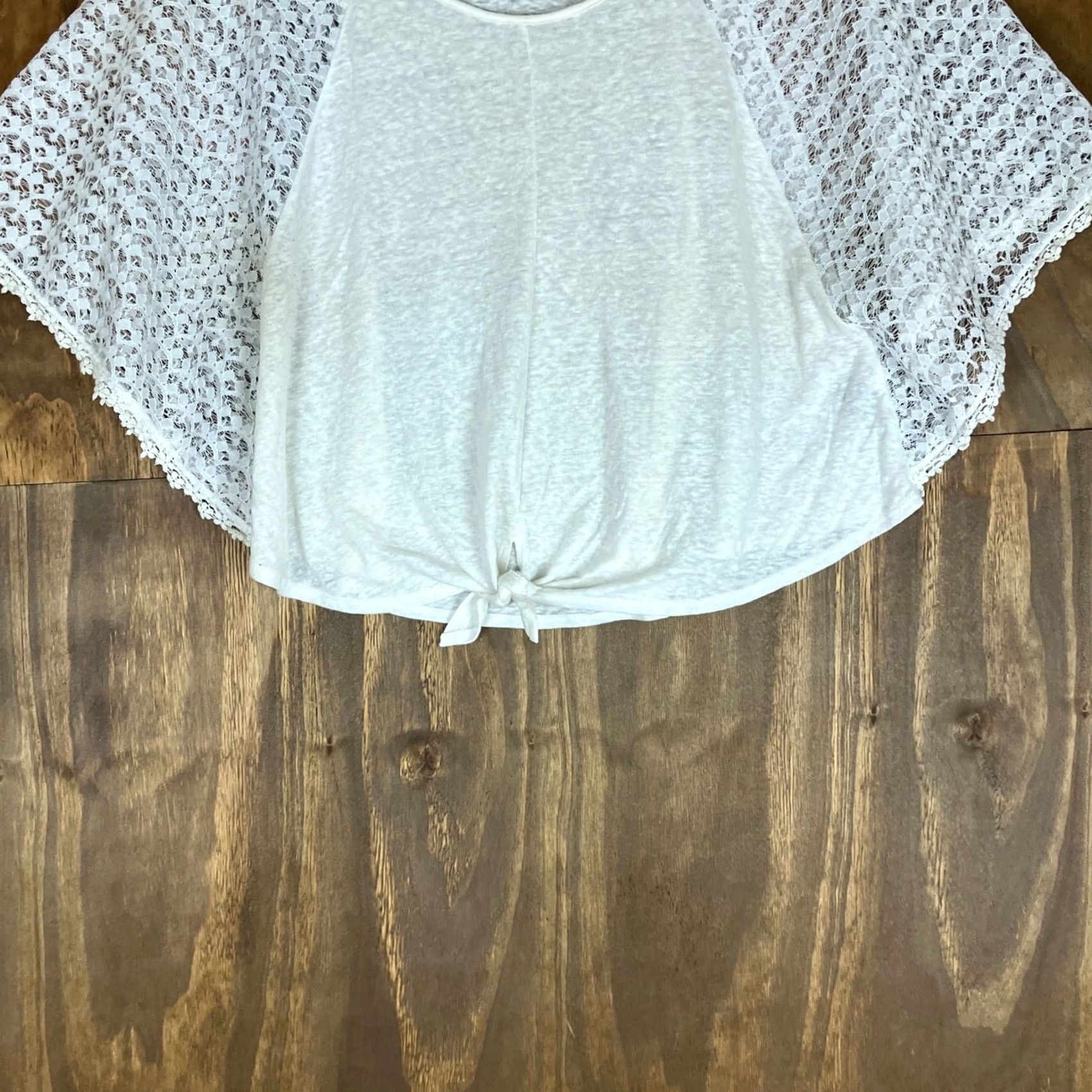 Victoria's Secret Victoria's Secret Womens Shirt White Lace Cape Scoop Neck Semi Sheer Large Size L / US 10 / IT 46 - 3 Thumbnail