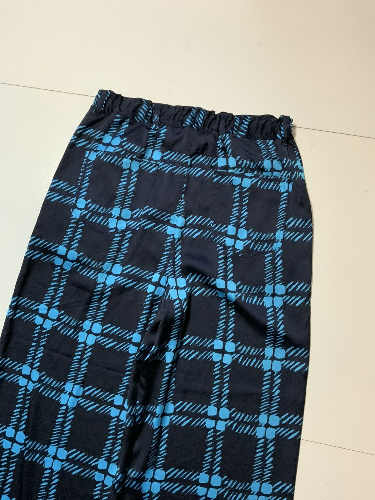Marni × Uniqlo $185 Marni X Uniqlo Relaxed Easy Wide Leg Fit AOP Pants Size US 34 / EU 50 - 8 Thumbnail