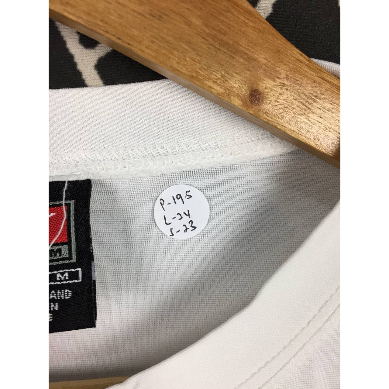 Nike × Vintage Nike Swoosh Center Logo Performance Lightweight Jersey Size US M / EU 48-50 / 2 - 12 Thumbnail
