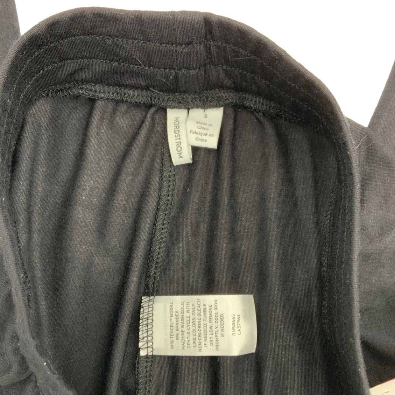 Nordstrom Nordstrom Black Jersey Knit Pull On Jogger Pants Small NWOT Size 27" / US 4 / IT 40 - 3 Thumbnail