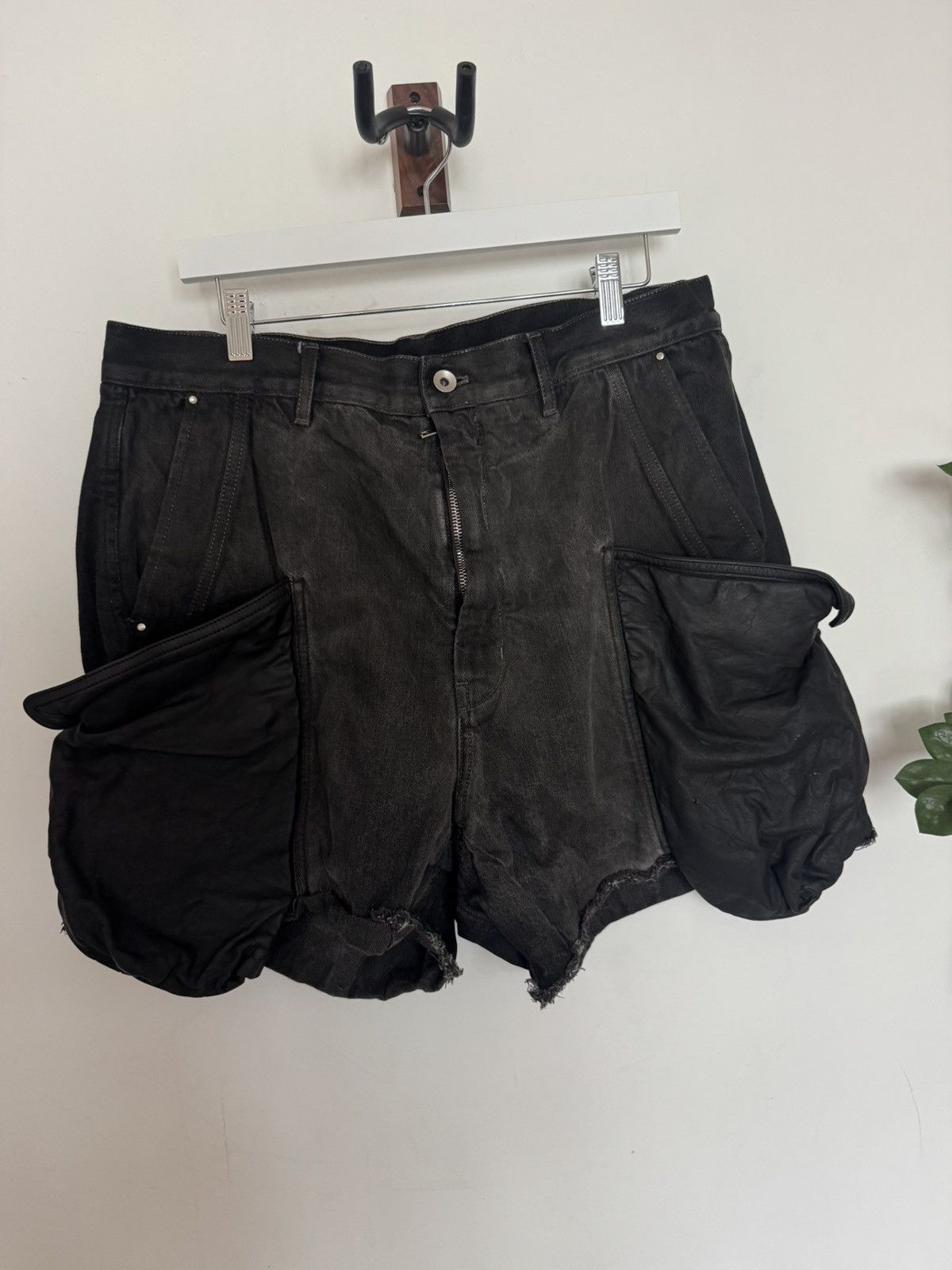 Rick Owens Stefan Leather Pocket Shorts Size US 34 / EU 50 - 3 Thumbnail