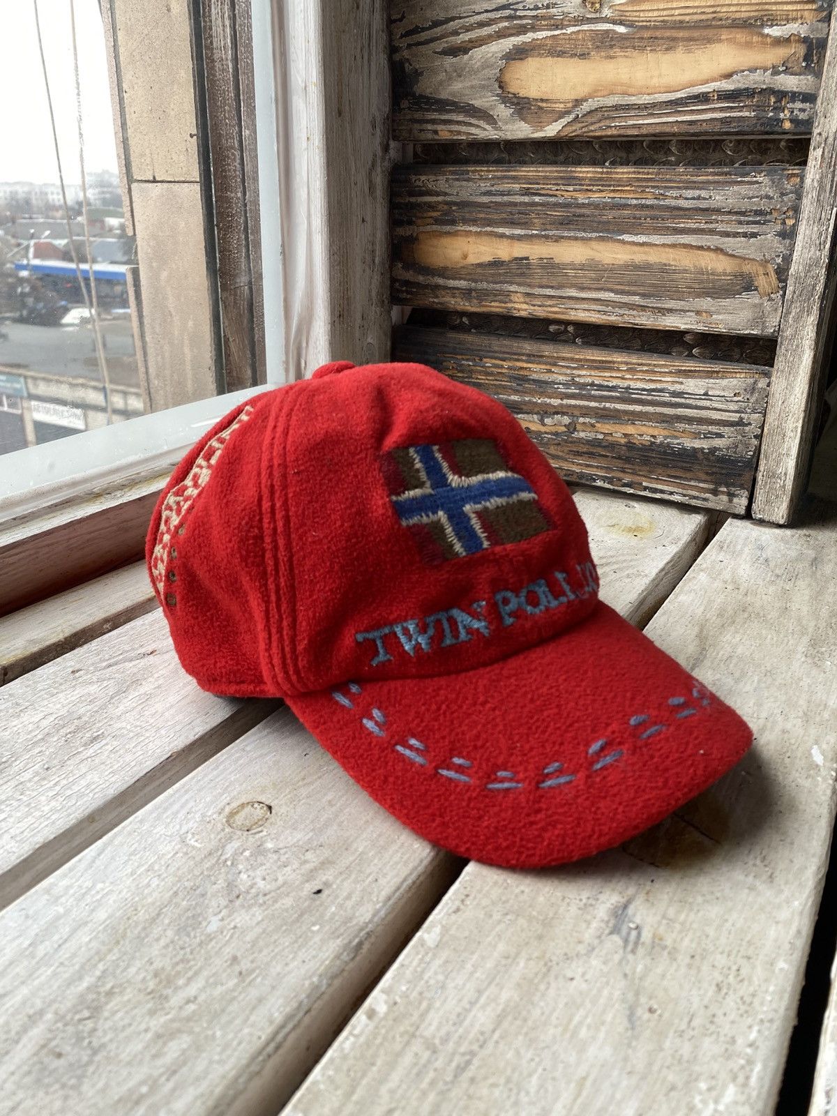 Napapijri × Vintage Vintage 90s RED NAPAPIJRI fleece Cap Outdoor Size ONE SIZE - 1 Thumbnail