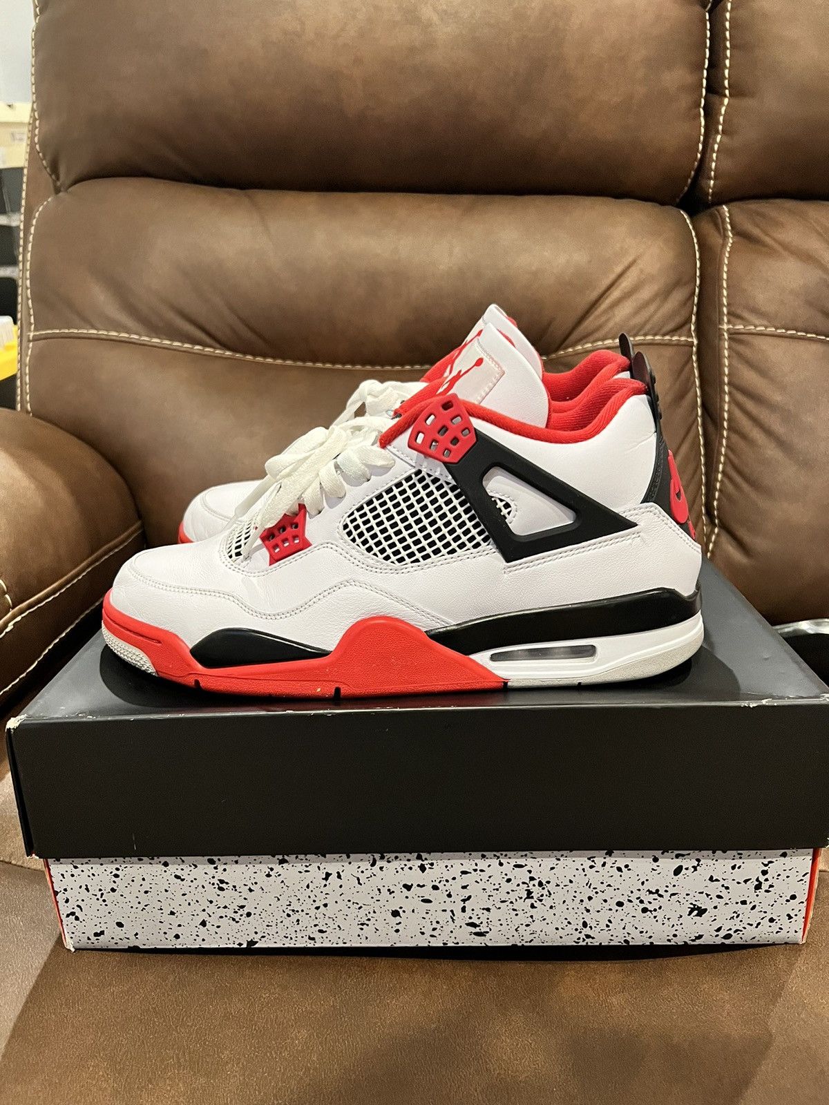 Pre-owned Jordan Nike Jordan 4 Retro Fire Red (2020) Shoes In White