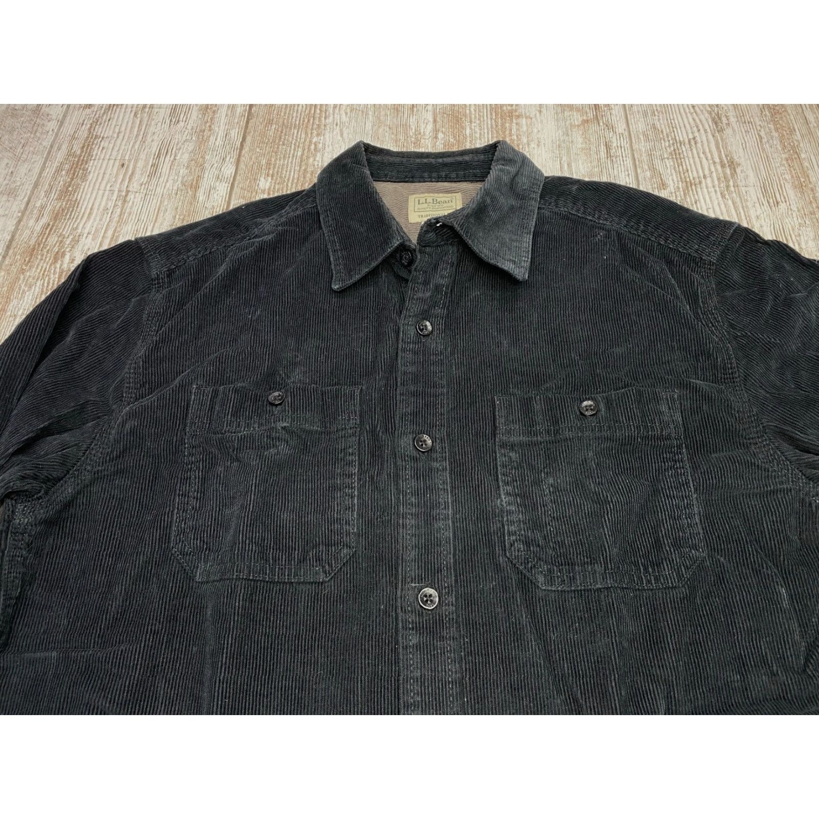 Vintage L.L. Bean Corduroy Button Up Shirt Men's Medium Black Traditional Fit 505637 Size US M / EU 48-50 / 2 - 5 Thumbnail